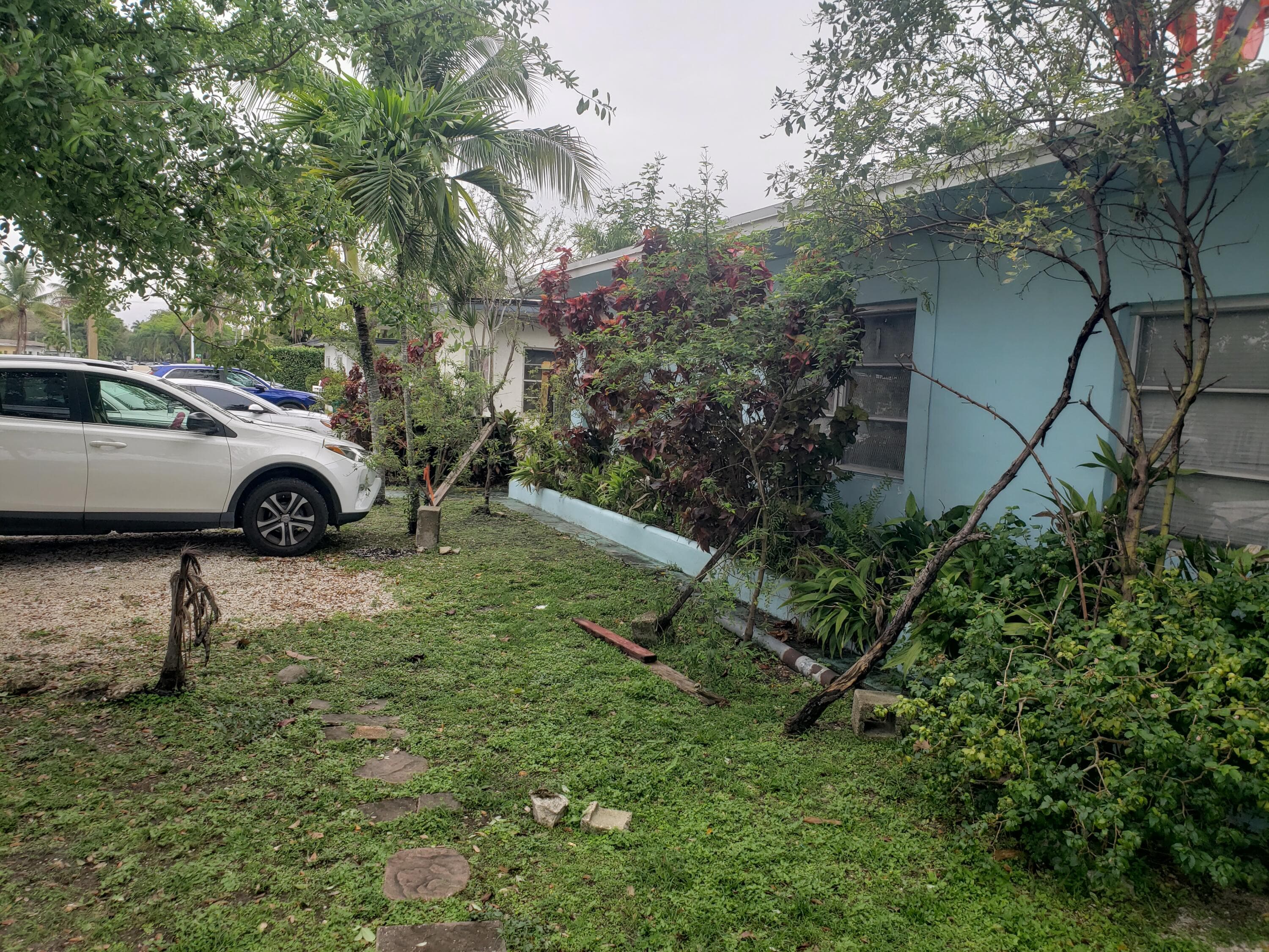 283 NE 111th Street 283, Miami, FL 33161 — photo 6 of 10