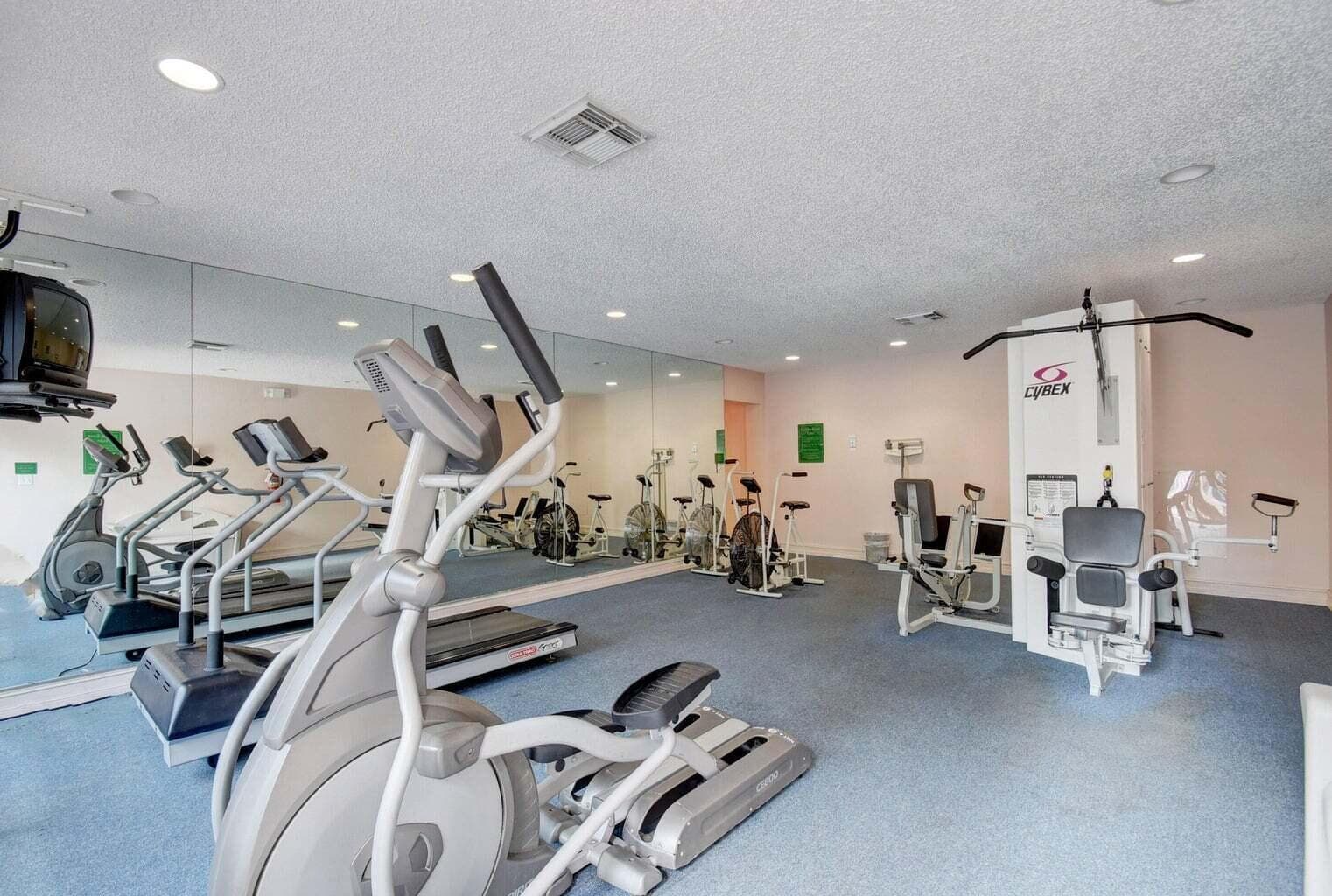 3 Royal Palm Way 102, Boca Raton, FL 33432 — photo 33 of 43