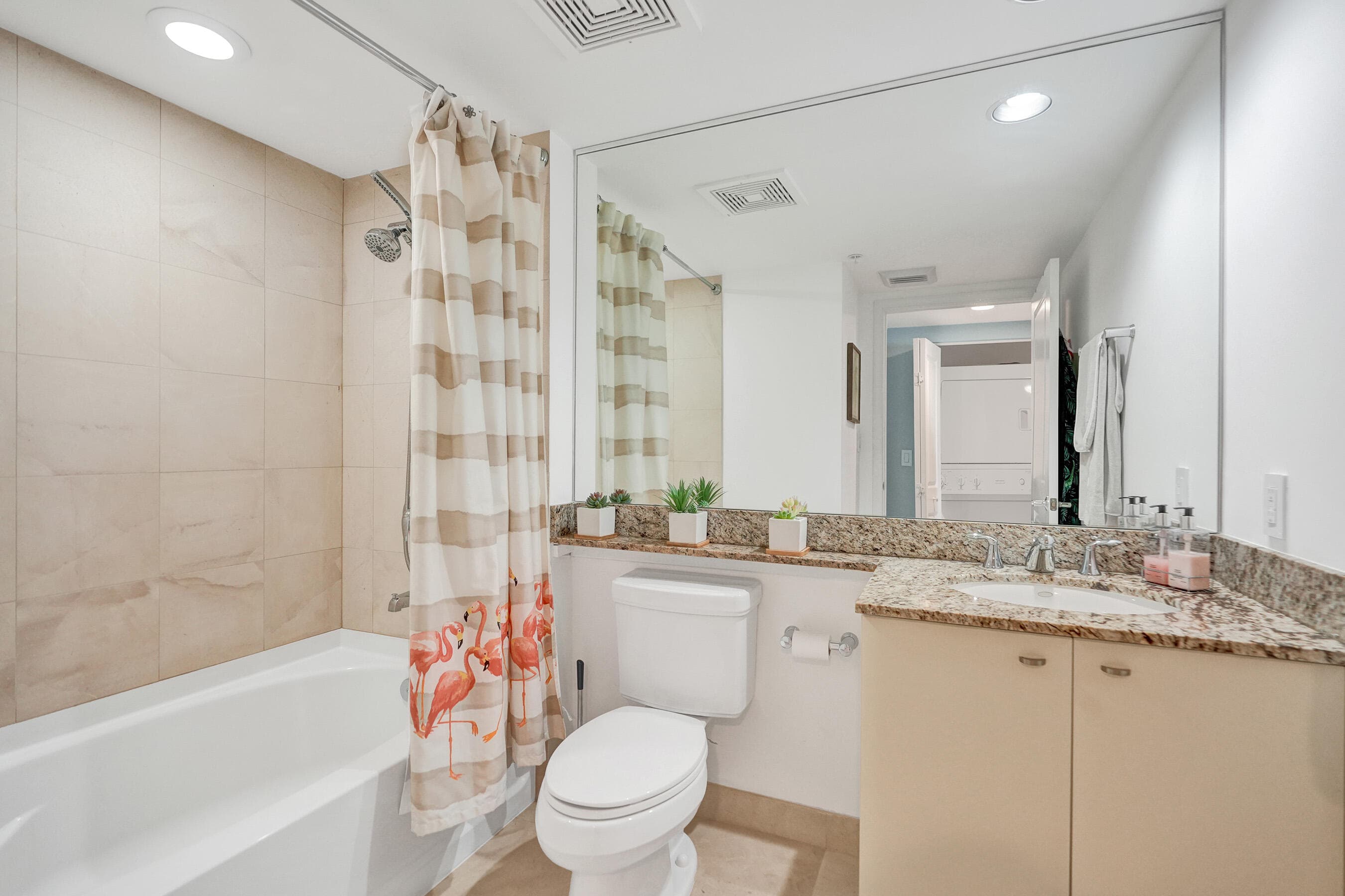 600 W Las Olas Boulevard 1803s, Fort Lauderdale, FL 33312 — photo 34 of 61