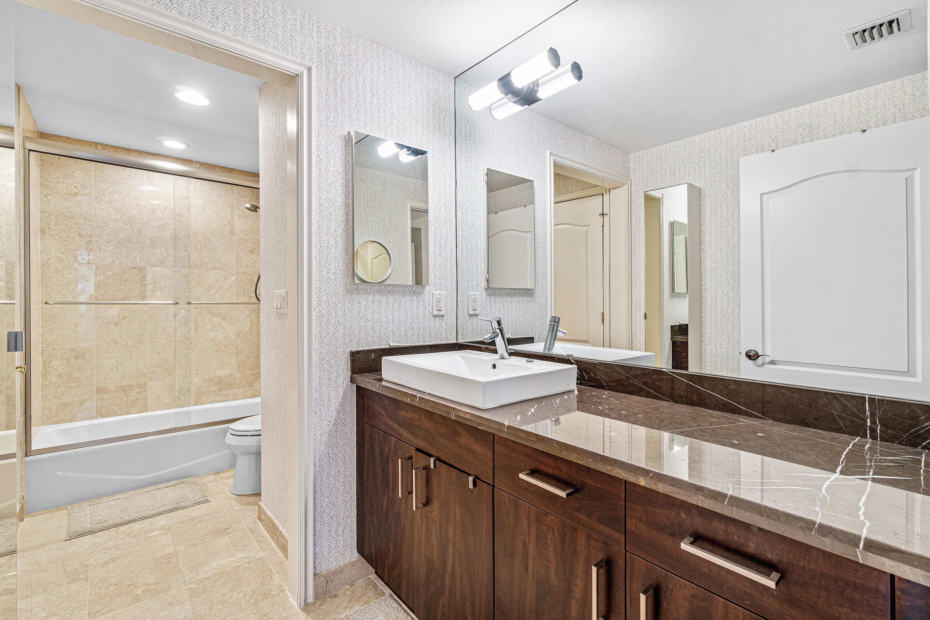 200 E Palmetto Park Road 22, Boca Raton, FL 33432 — photo 32 of 44