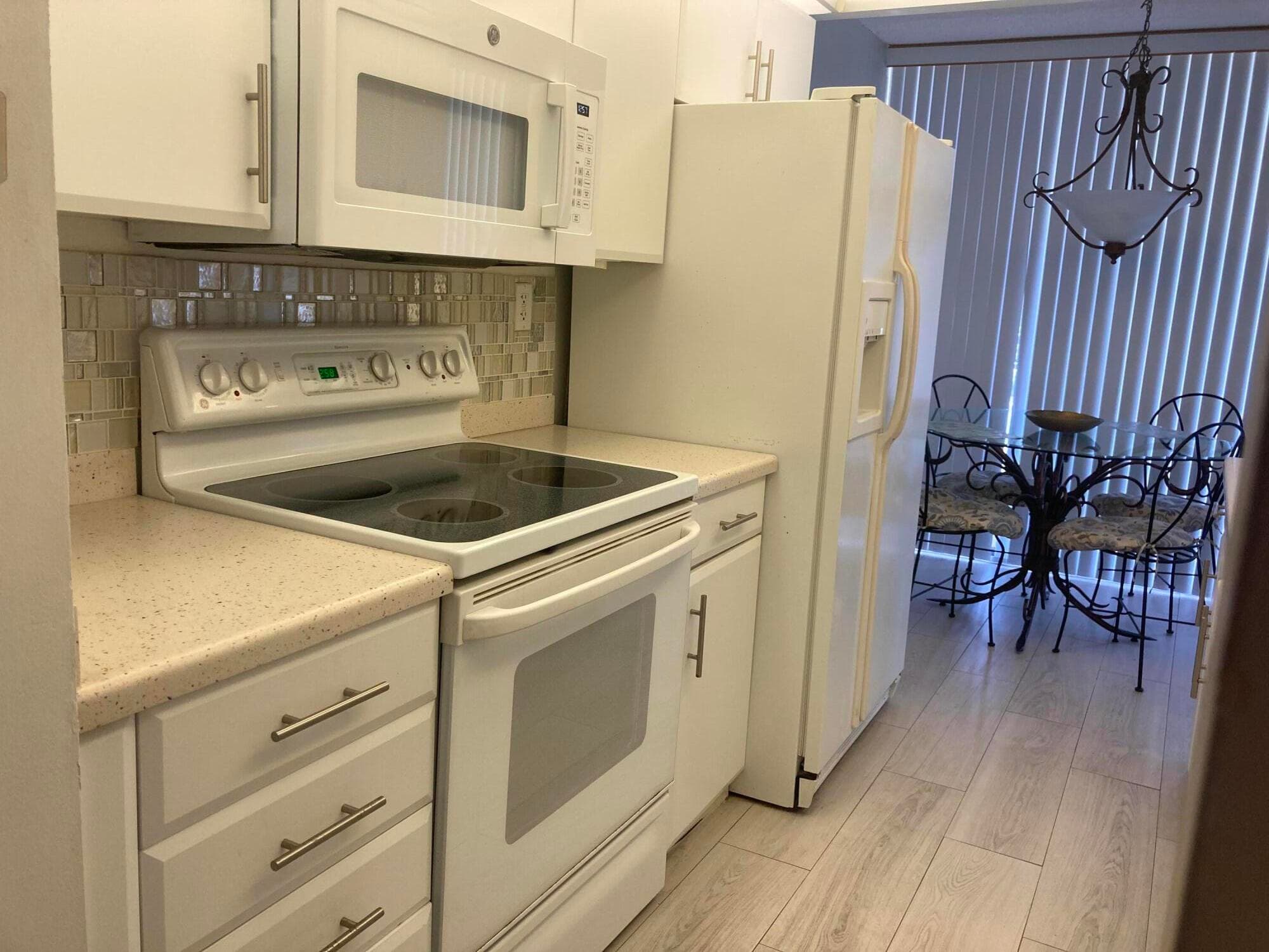 3031 N Ocean Boulevard 303, Fort Lauderdale, FL 33308 — photo 7 of 19