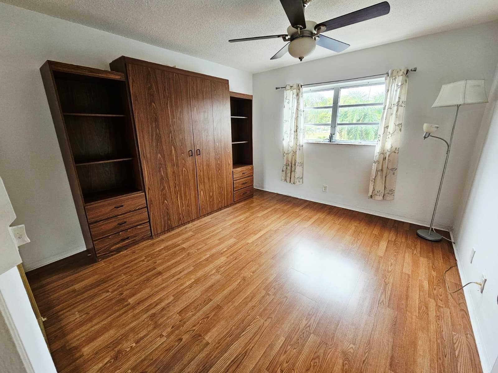 501 Blue Heron Drive 218a, Hallandale Beach, FL 33009 — photo 14 of 21