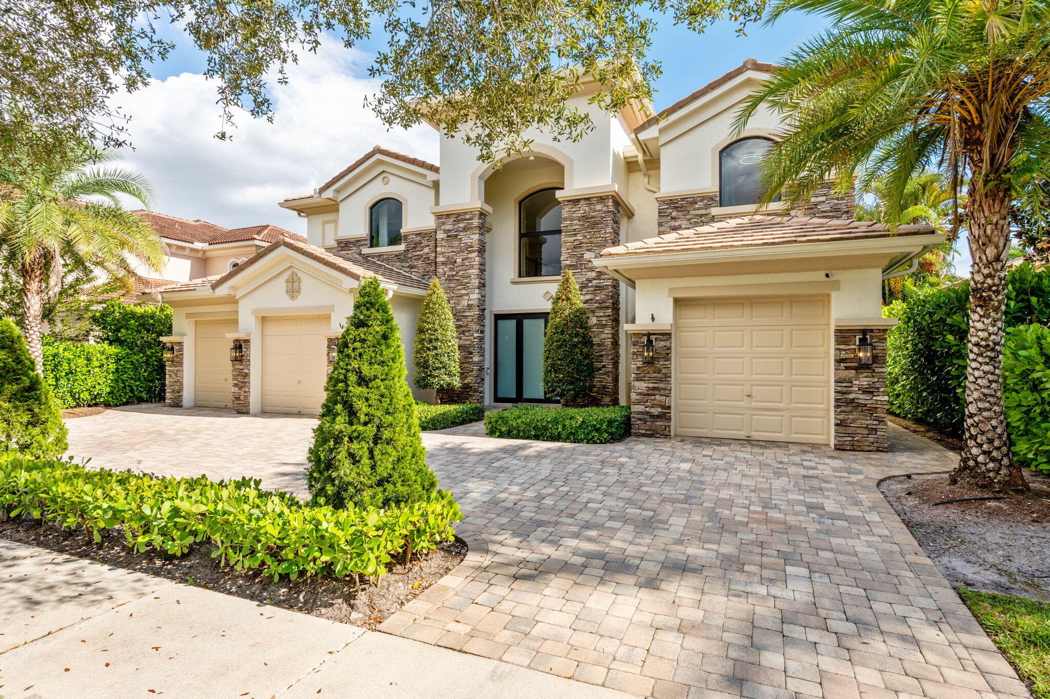 647 Edgebrook Lane, Royal Palm Beach, FL 33411 — photo 3 of 73