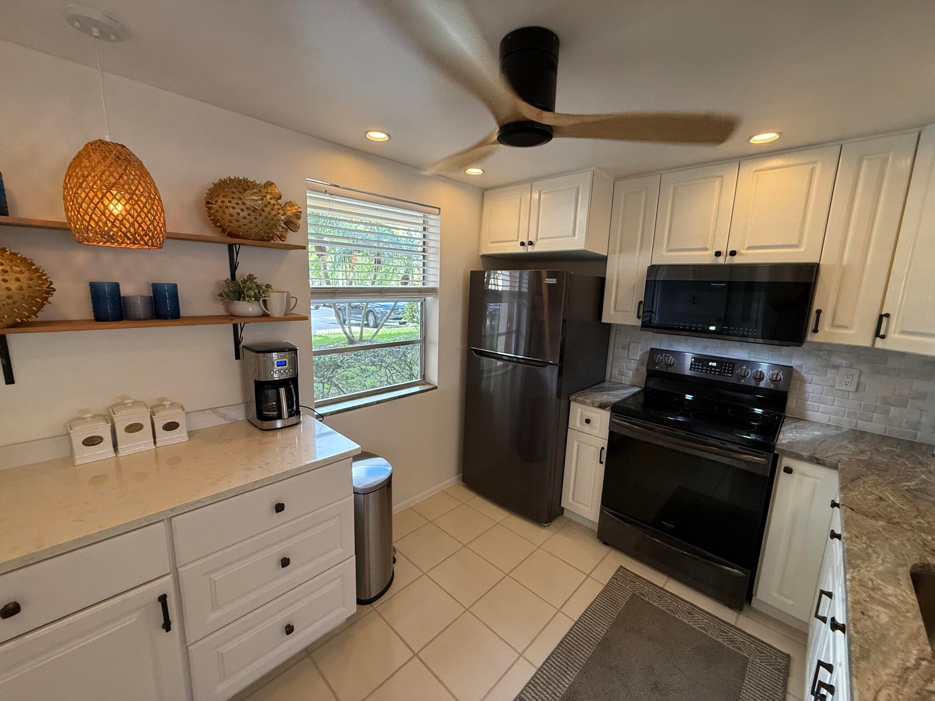 111 SE 3rd Avenue 108, Dania Beach, FL 33004 — photo 12 of 60