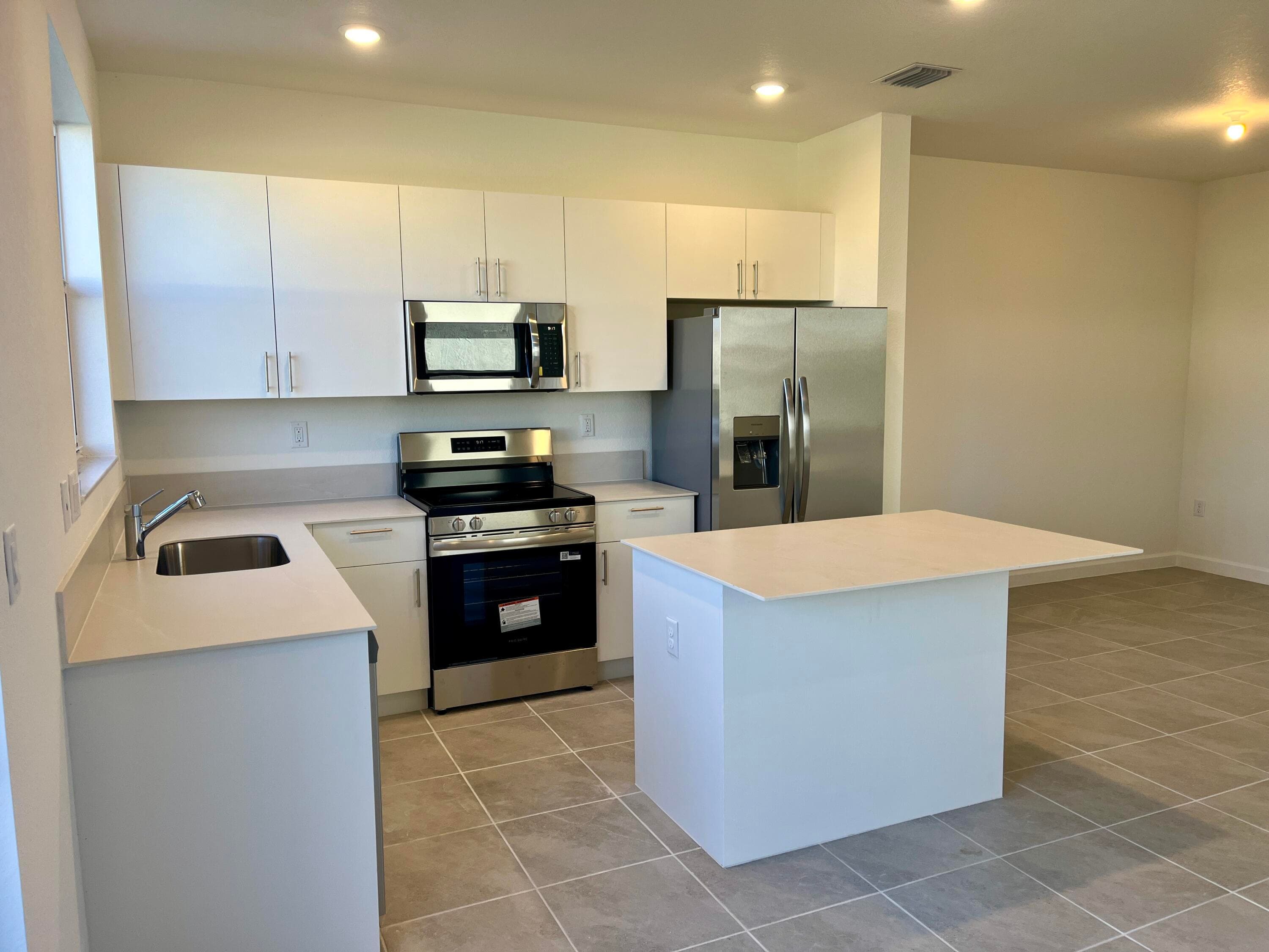 2776 SE 26th Avenue, Homestead, FL 33035 — photo 10 of 66