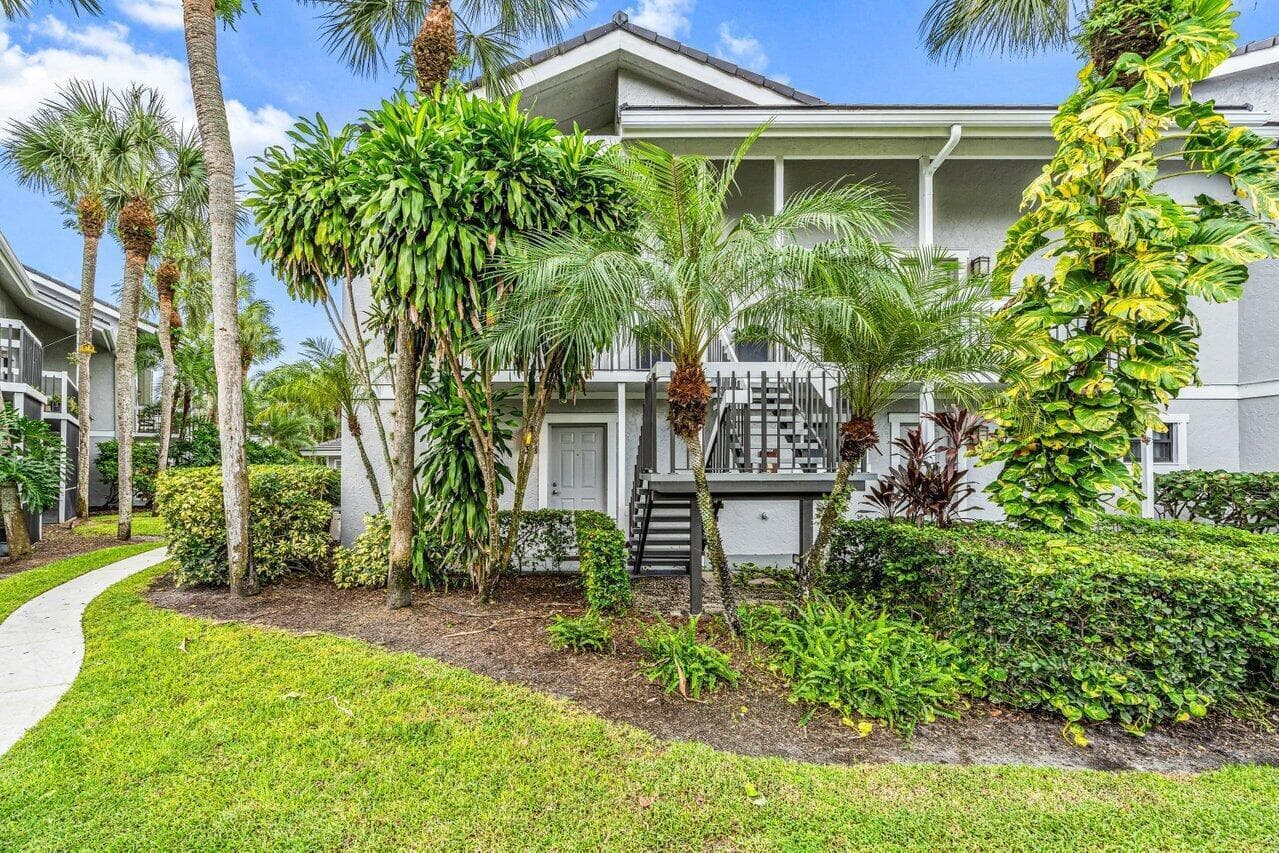 11863 Wimbledon Circle 432, Wellington, FL 33414 — photo 15 of 27