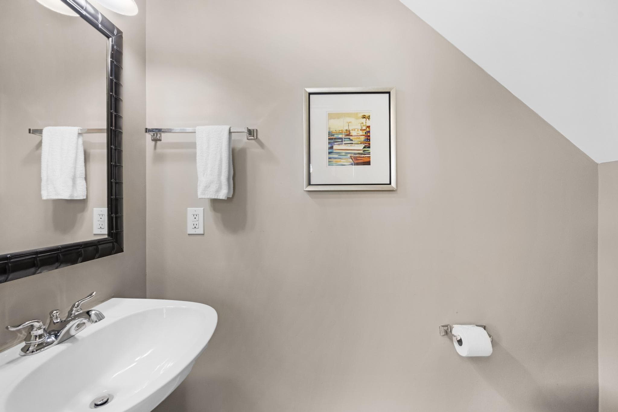 5067 Sunset Village Drive, Duck Key, FL 33050 — photo 18 of 46