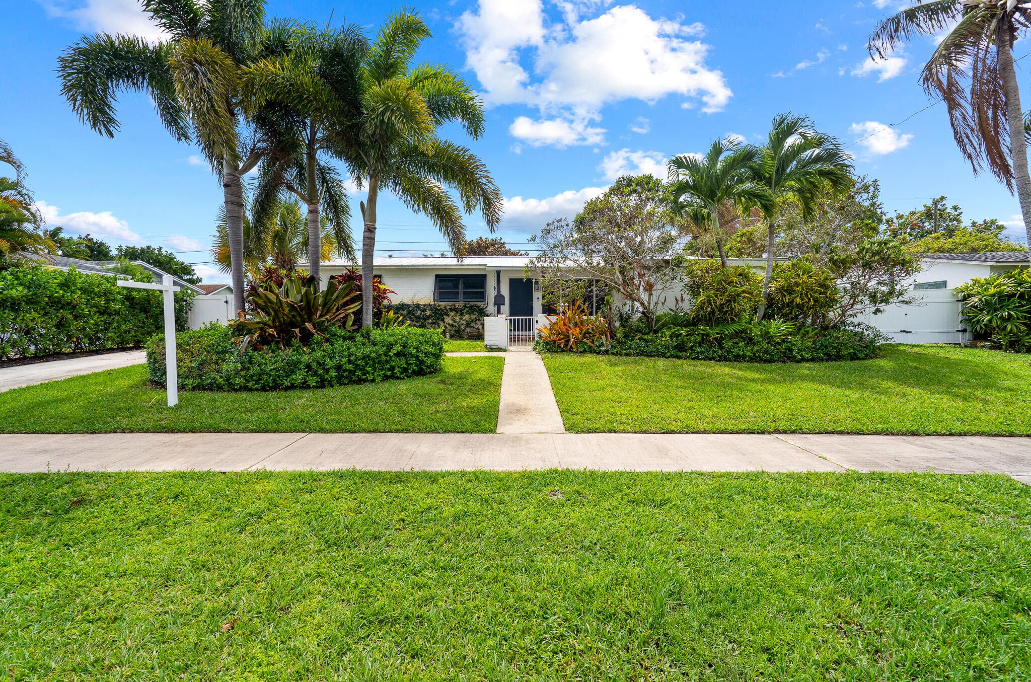 520 Flotilla Road, North Palm Beach, FL 33408 — photo 1 of 30