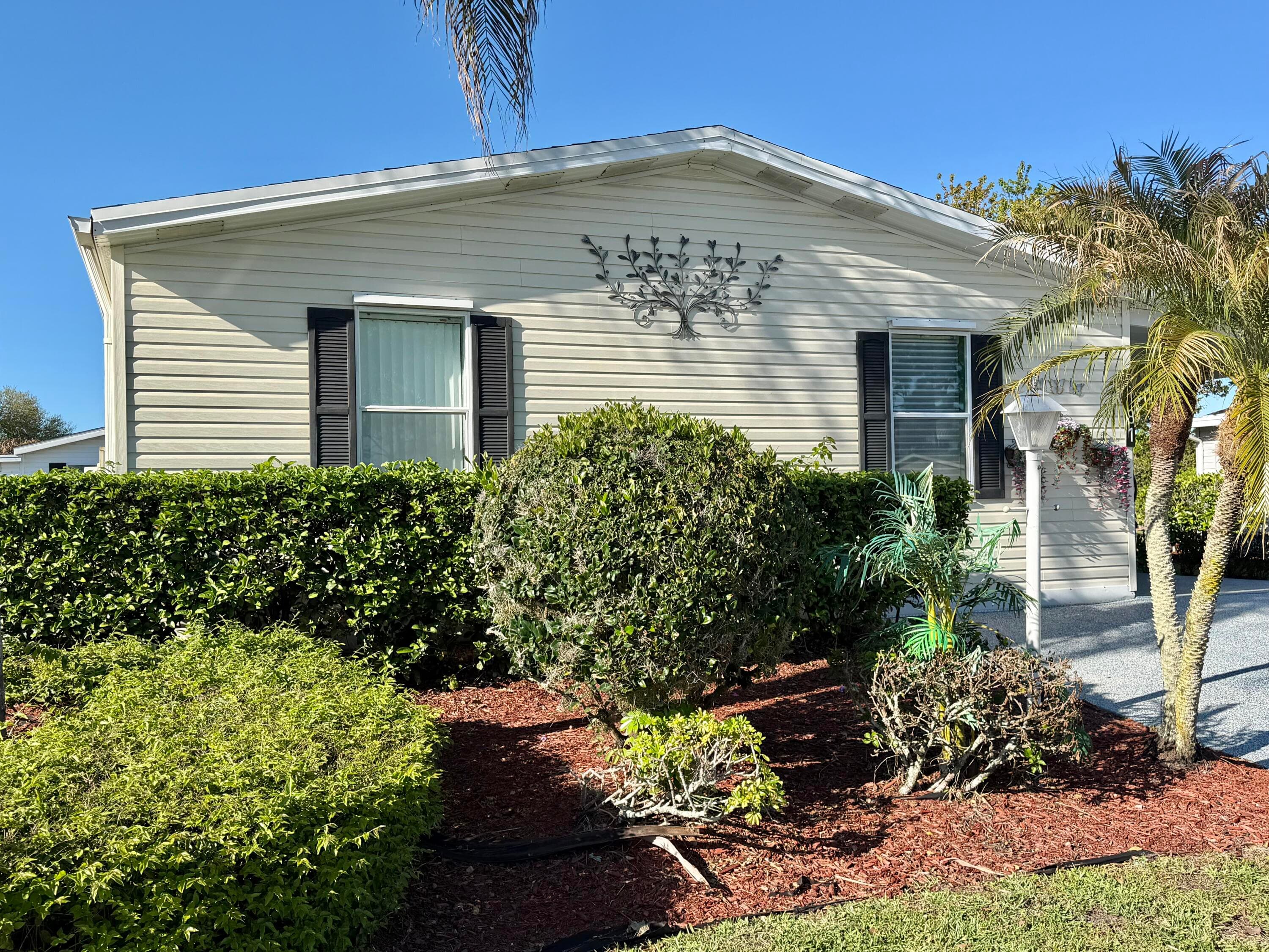 8181 14th Hole Drive, Port St. Lucie, FL 34952 — photo 3 of 42