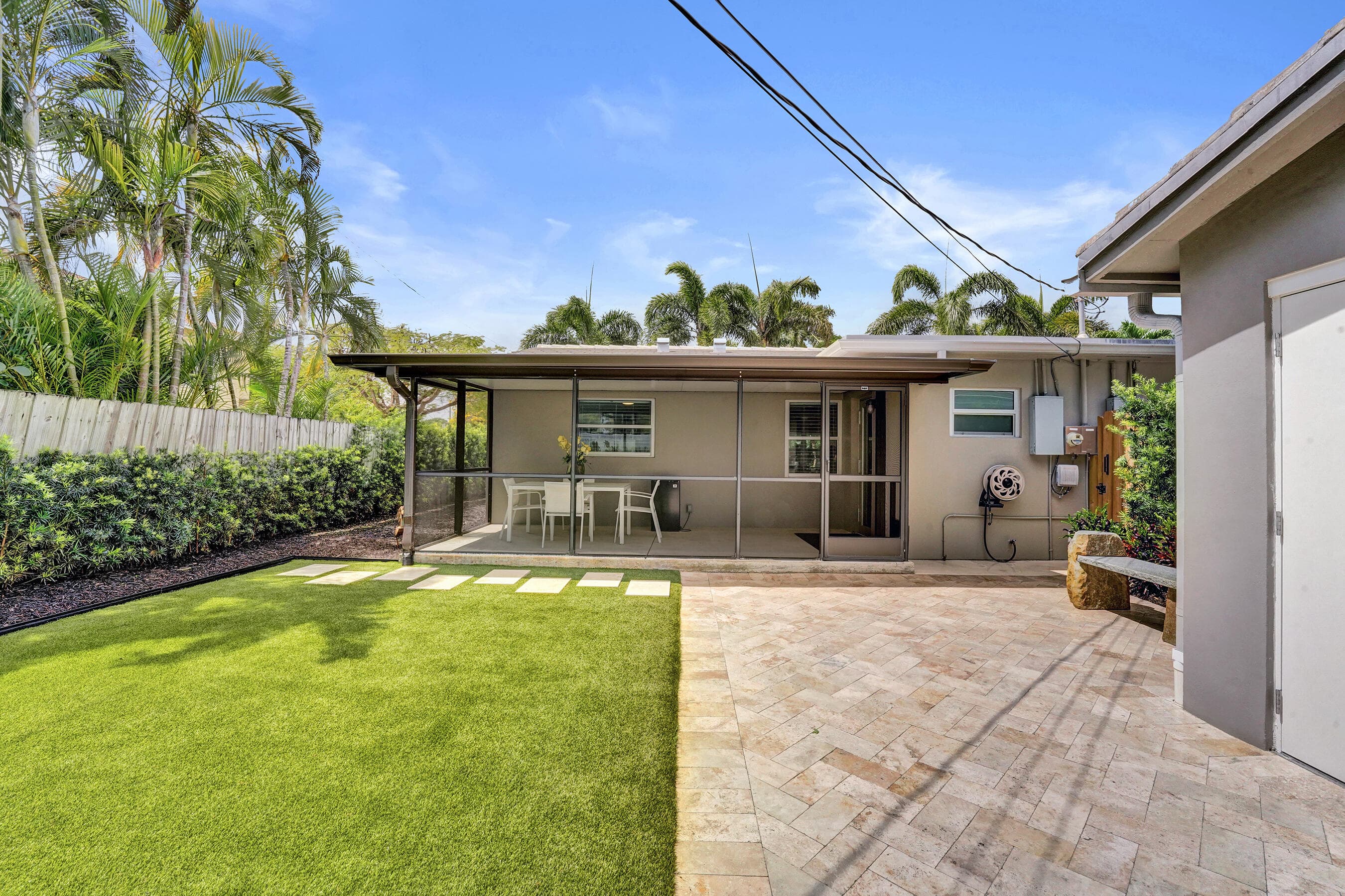 2610 NE 10th Terrace 2608-2610, Wilton Manors, FL 33334 — photo 31 of 80