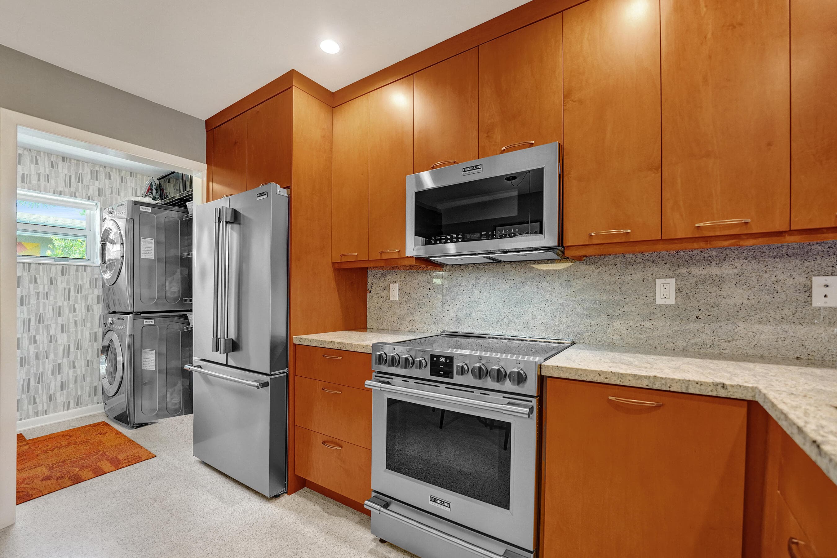 2610 NE 10th Terrace 2608-2610, Wilton Manors, FL 33334 — photo 49 of 80