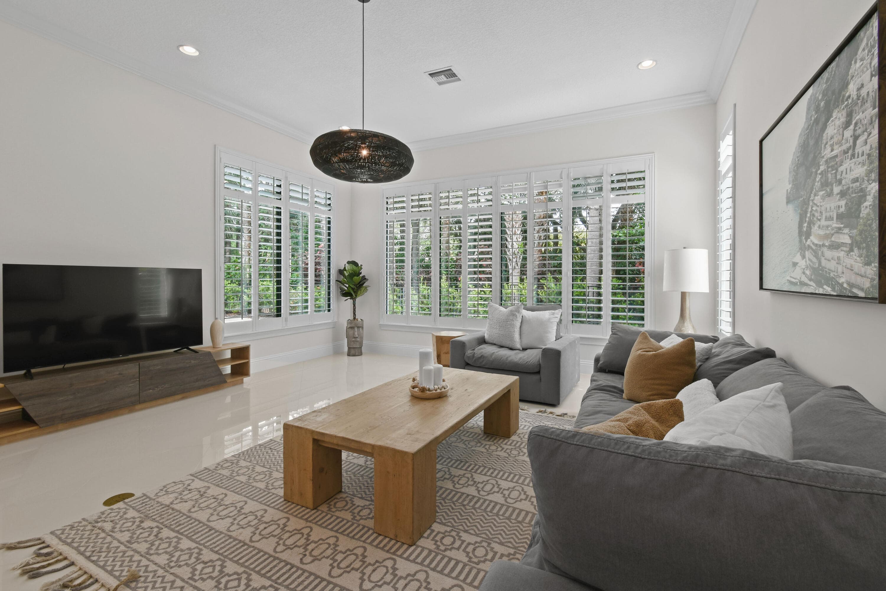 145 Gardenia Isles Drive, Palm Beach Gardens, FL 33418 — photo 10 of 49