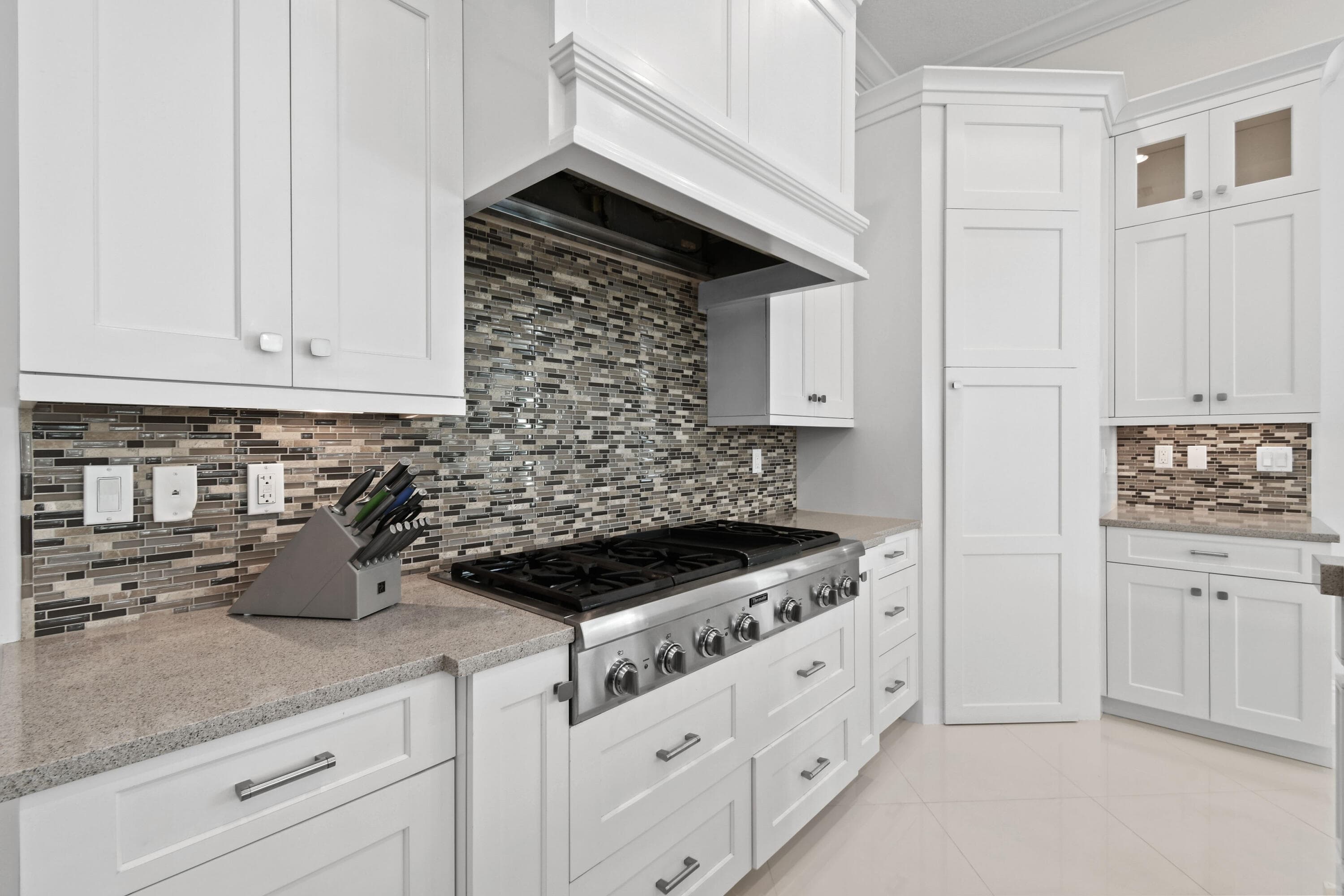 145 Gardenia Isles Drive, Palm Beach Gardens, FL 33418 — photo 13 of 49