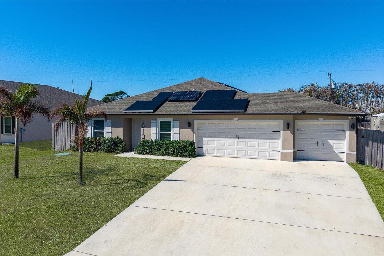 1610 SE Shepard Lane, Port St. Lucie, FL 34983 — photo 3 of 43