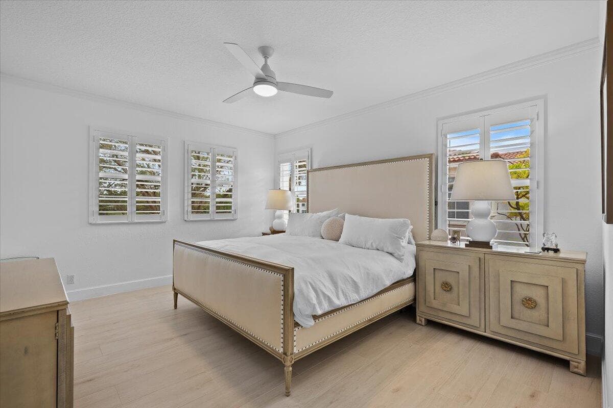 653 Castle Drive, Palm Beach Gardens, FL 33410 — photo 19 of 63