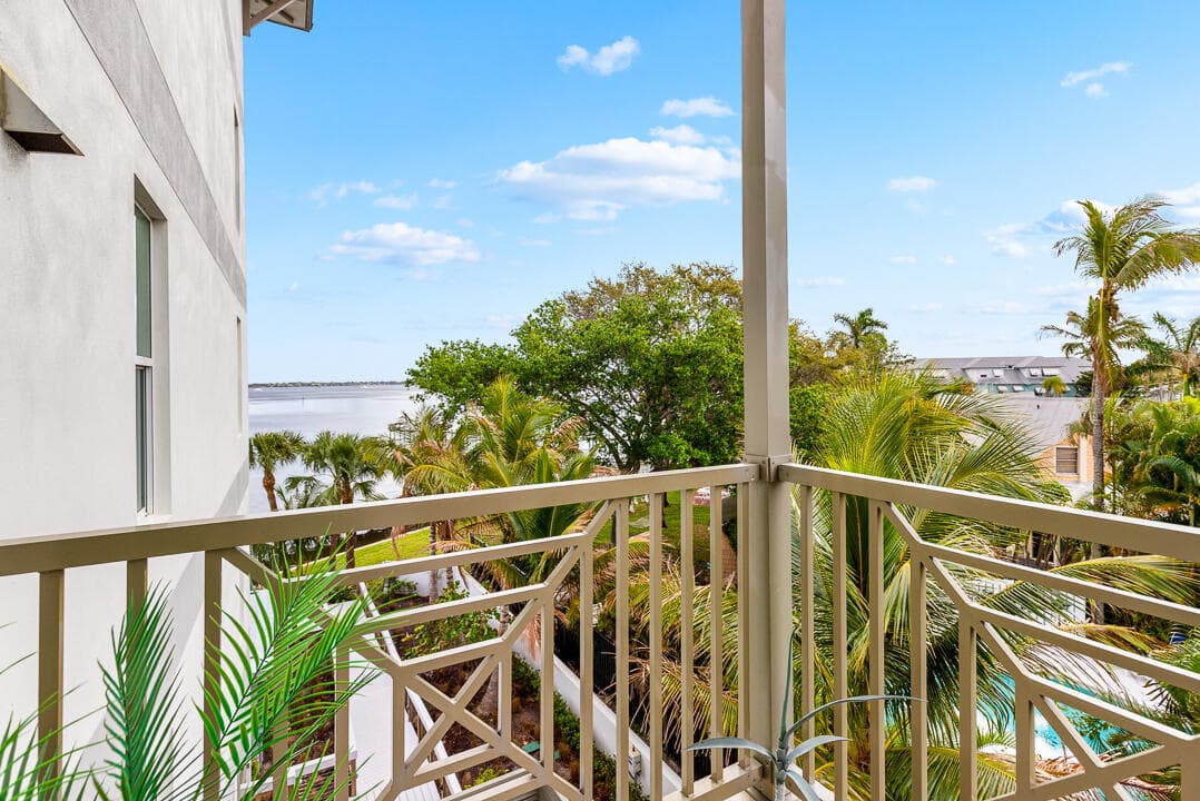 41 SW Seminole Street 307, Stuart, FL 34994 — photo 50 of 74