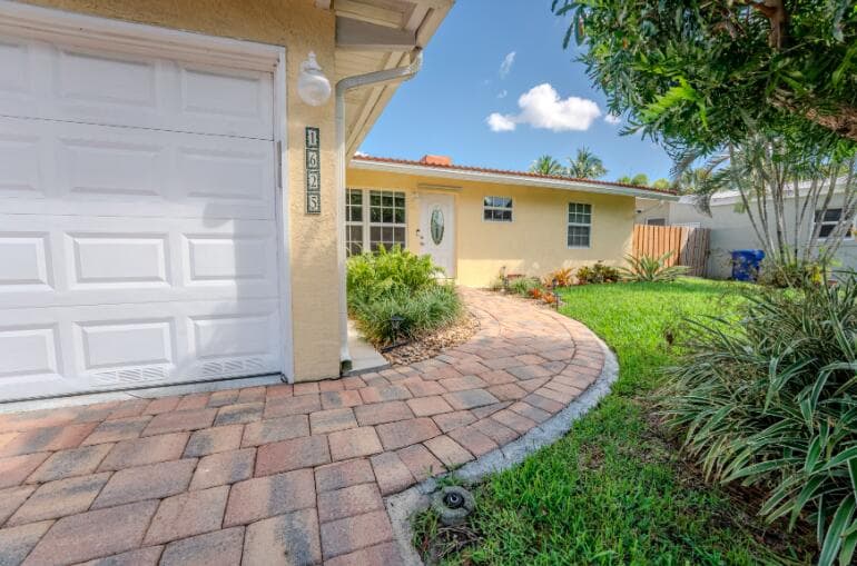1625 SW 5th Court, Fort Lauderdale, FL 33312 — photo 5 of 24