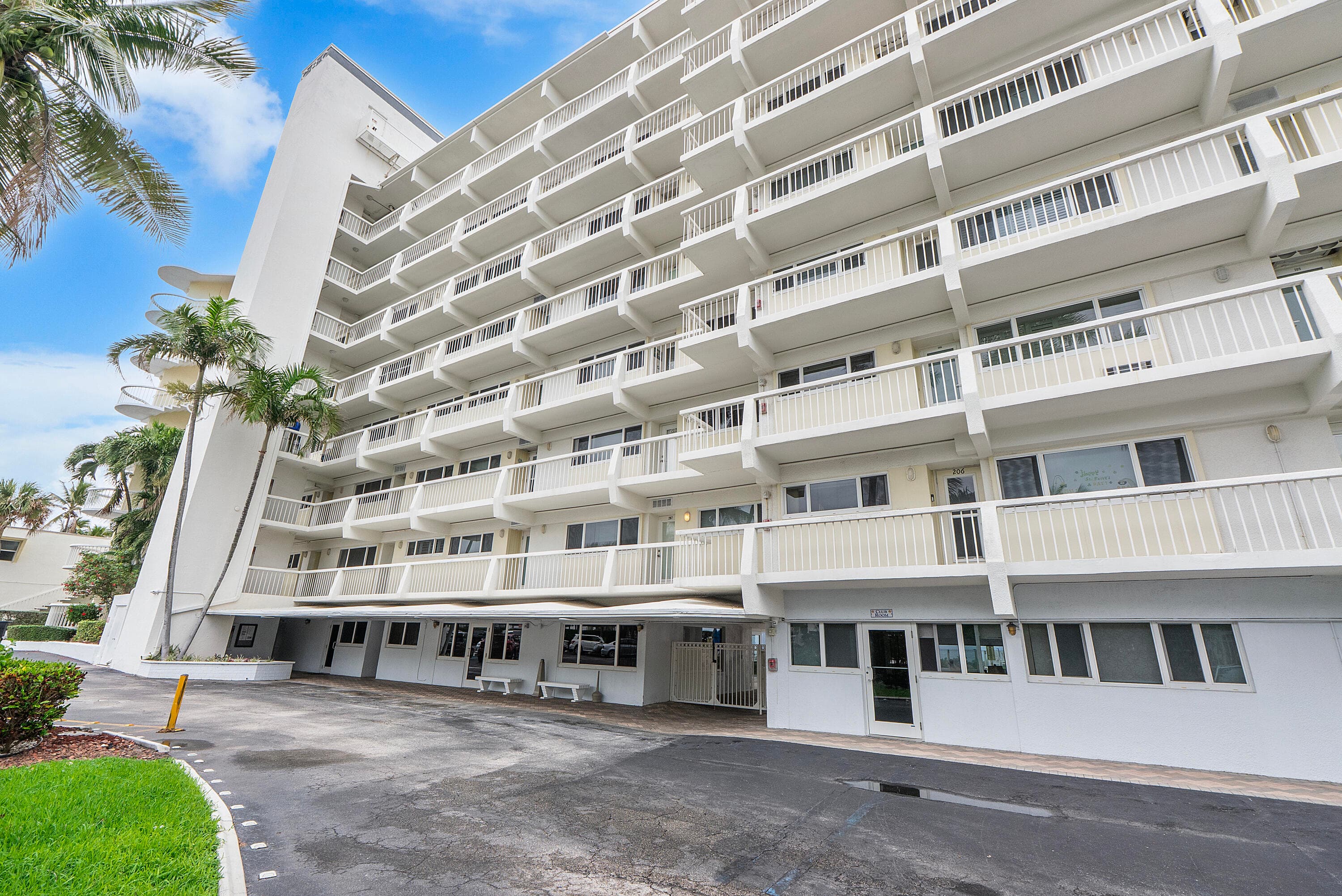 500 S Ocean Way #510, Deerfield Beach, FL 33441 — photo 38 of 39