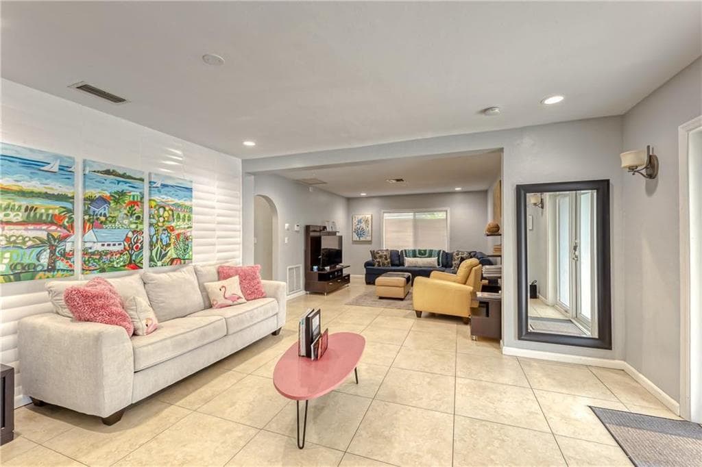 1517 NE 17th Terrace, Fort Lauderdale, FL 33304 — photo 12 of 35