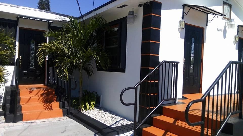 Mixed Use in Miami — photo 4 of 19