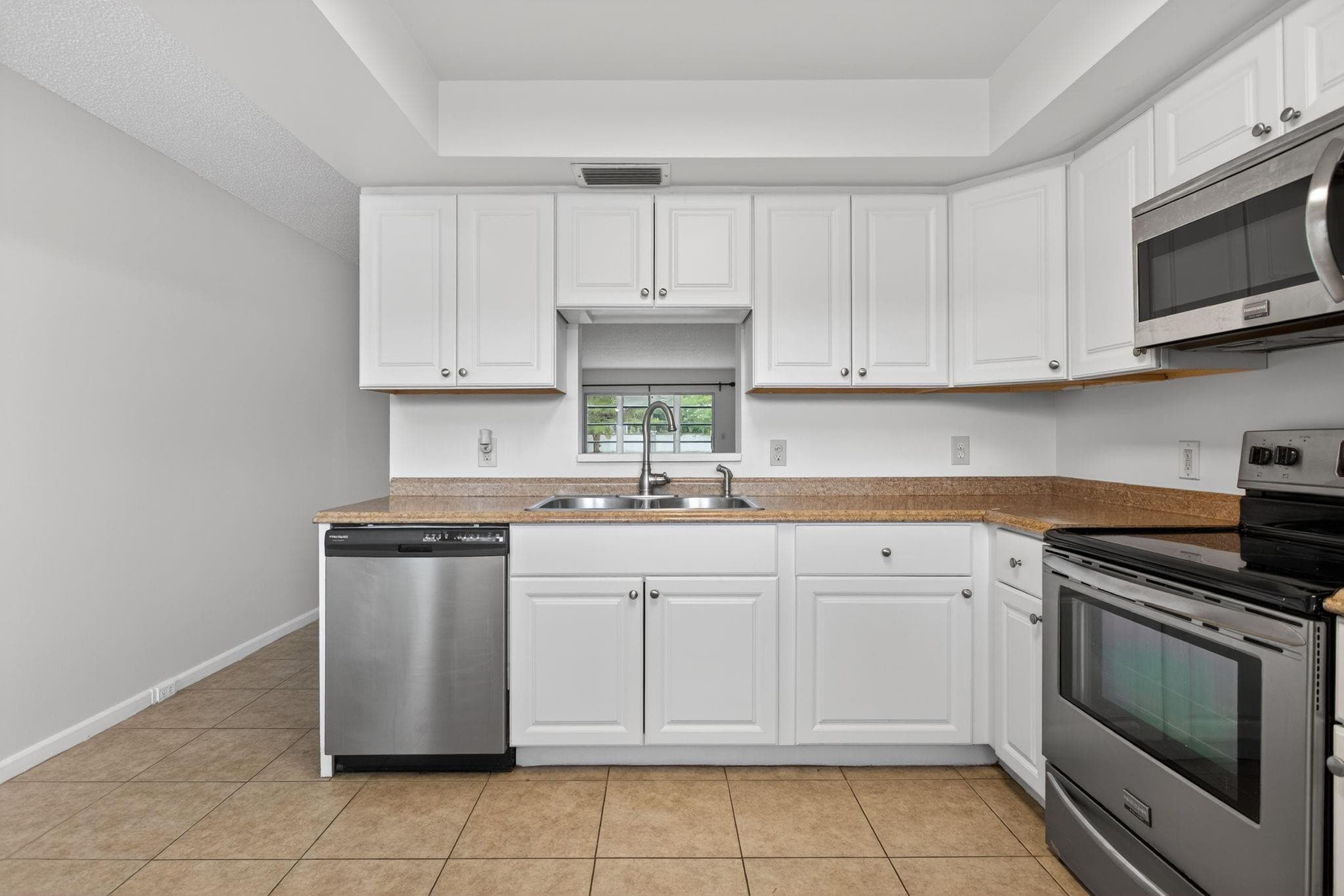 2501 Antigua Terrace D1, Coconut Creek, FL 33066 — photo 6 of 68
