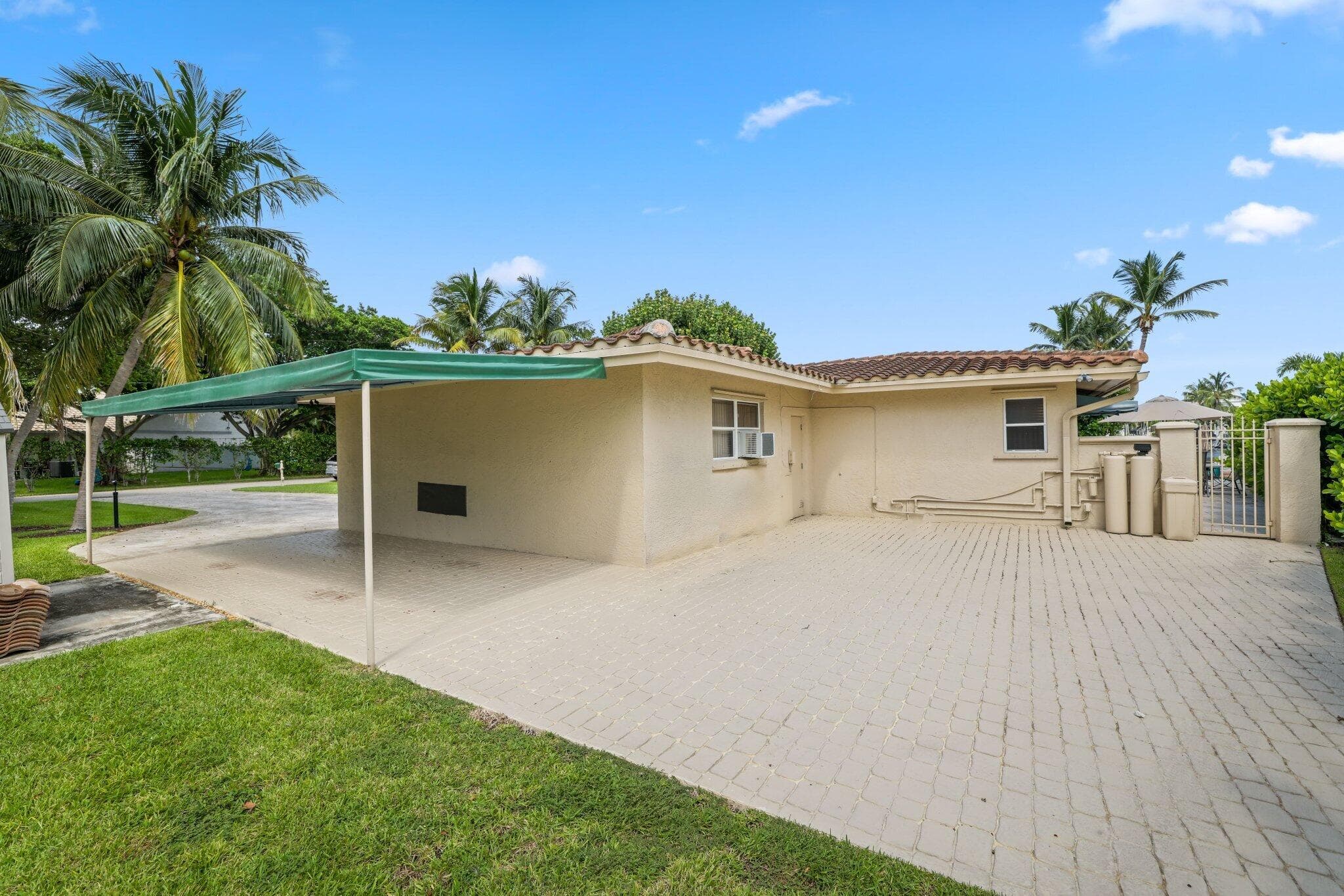 910 Banyan Drive, Delray Beach, FL 33483 — photo 50 of 53