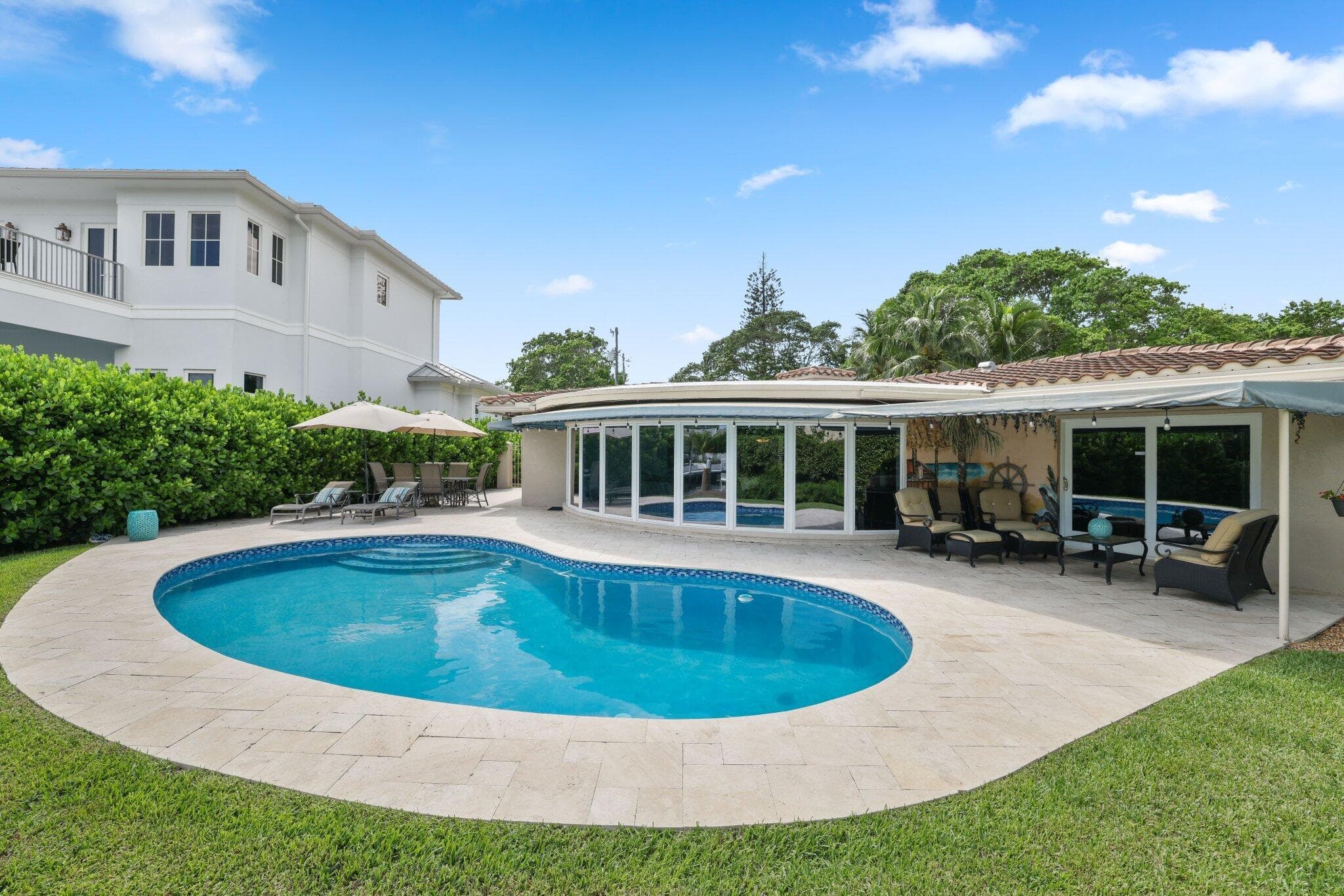 910 Banyan Drive, Delray Beach, FL 33483 — photo 8 of 53