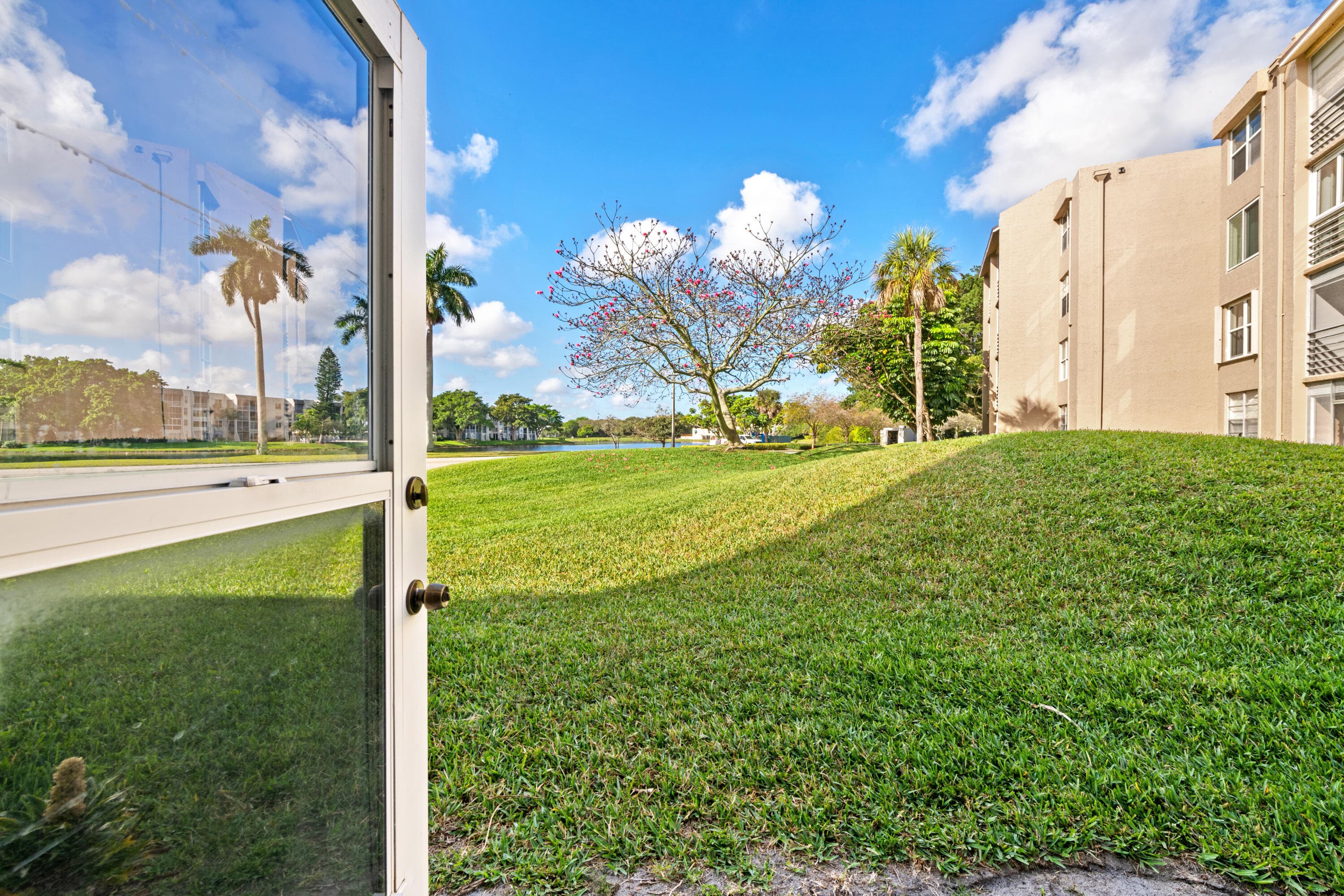 9480 Tangerine Place 102, Davie, FL 33324 — photo 13 of 23