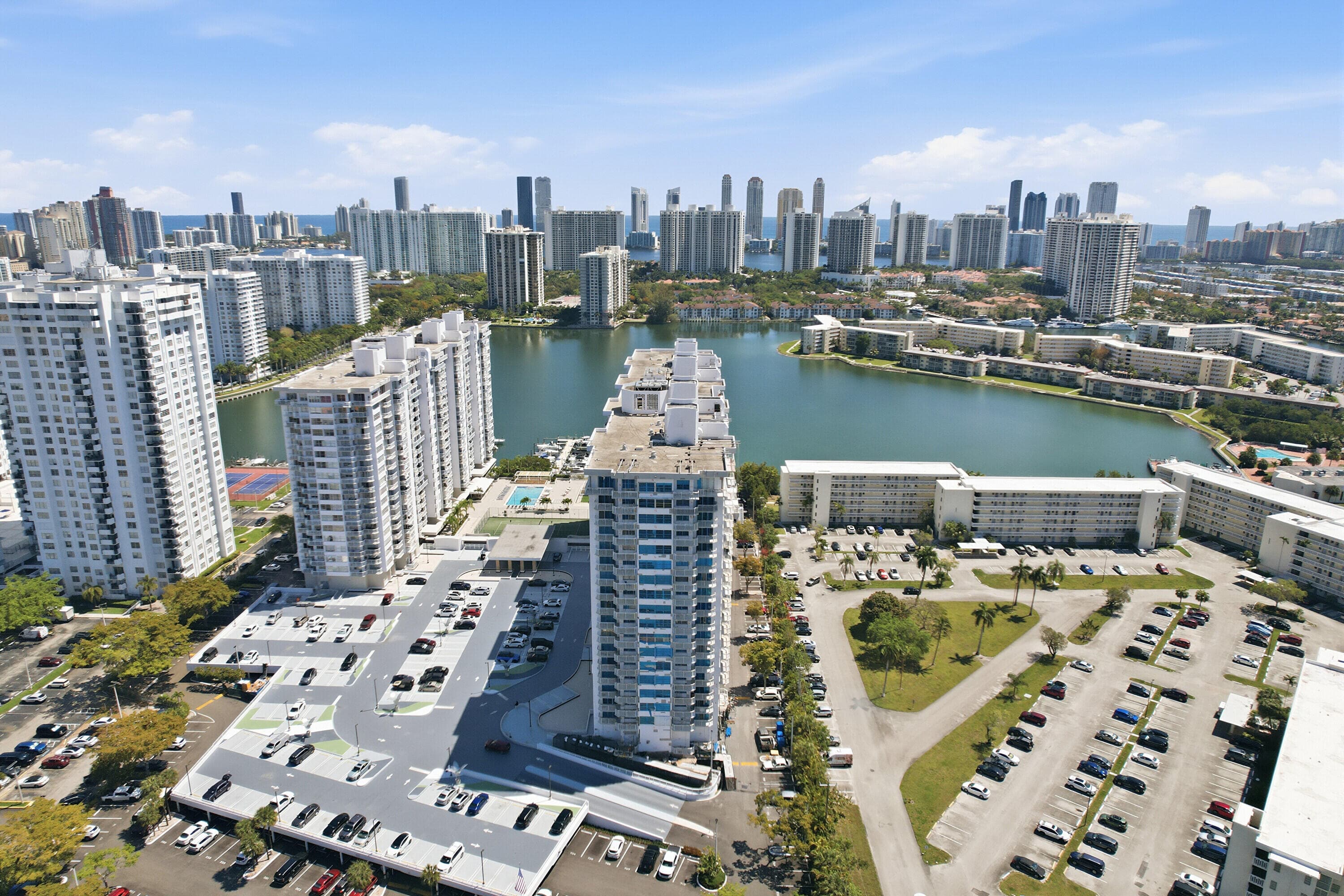 18011 Biscayne Boulevard 1502, Aventura, FL 33160 — photo 32 of 41