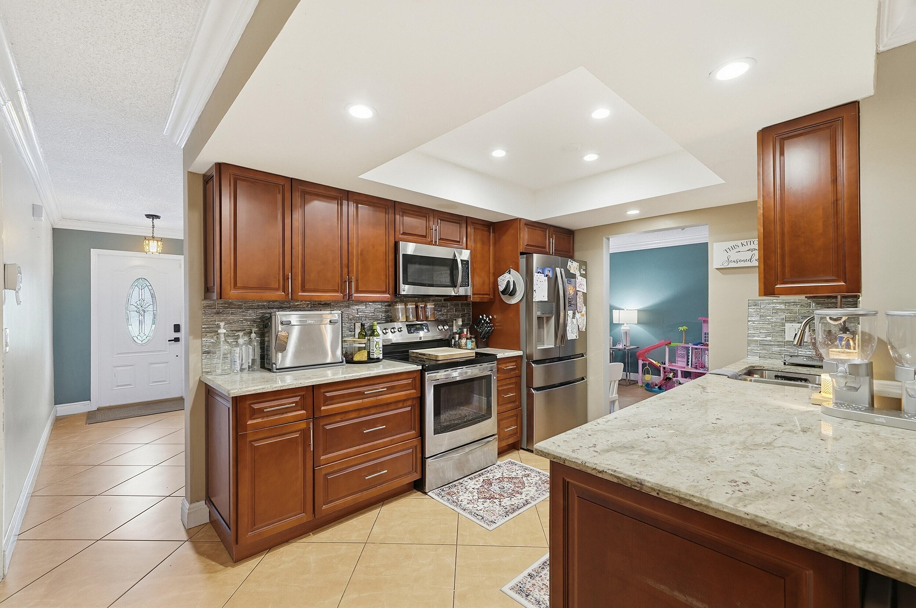 2301 NW 37th Avenue, Lauderdale Lakes, FL 33311 — photo 7 of 12