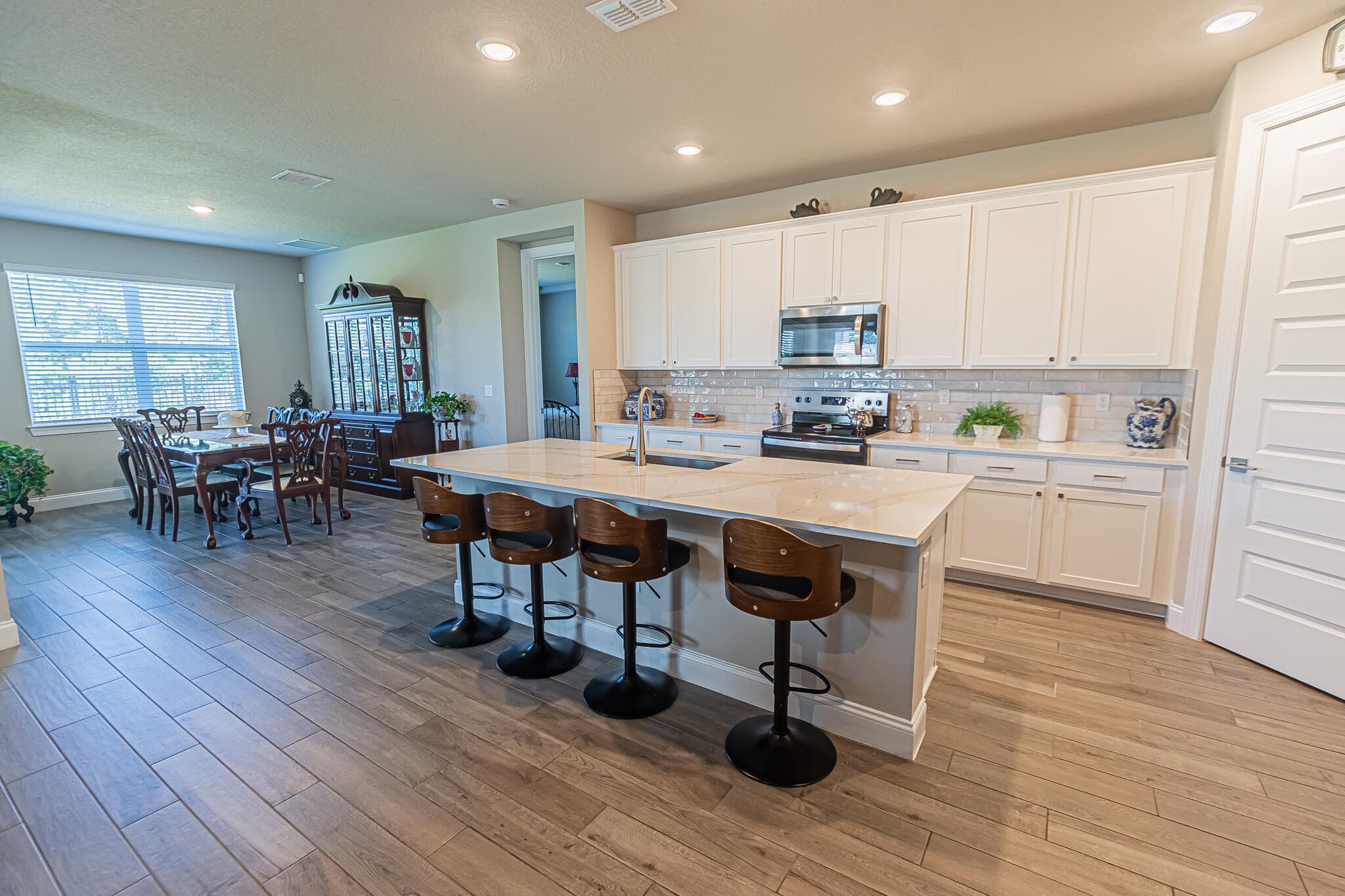 8993 Dahlia Circle, Port St. Lucie, FL 34986 — photo 5 of 25