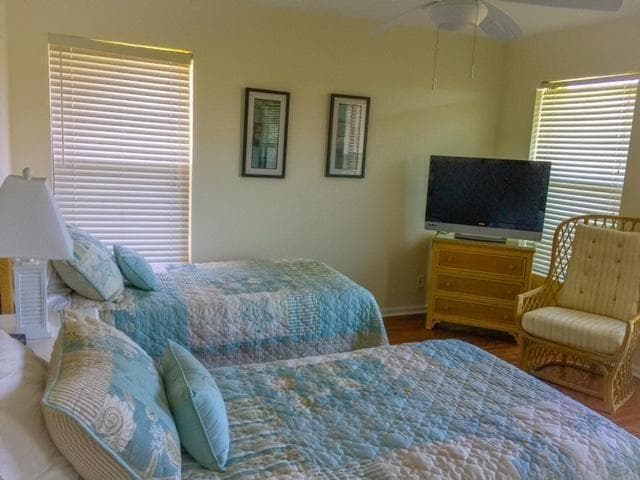 2206 S Fairway Dr S S, Jupiter, FL 33477 — photo 18 of 31