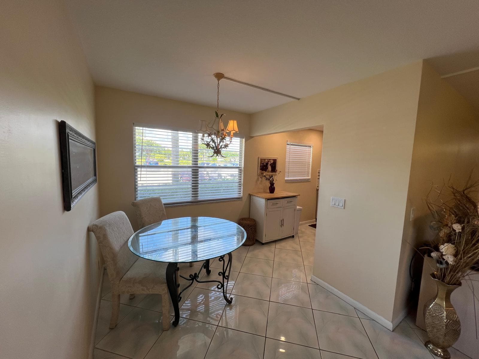 43 Fanshaw B, Boca Raton, FL 33434 — photo 3 of 11