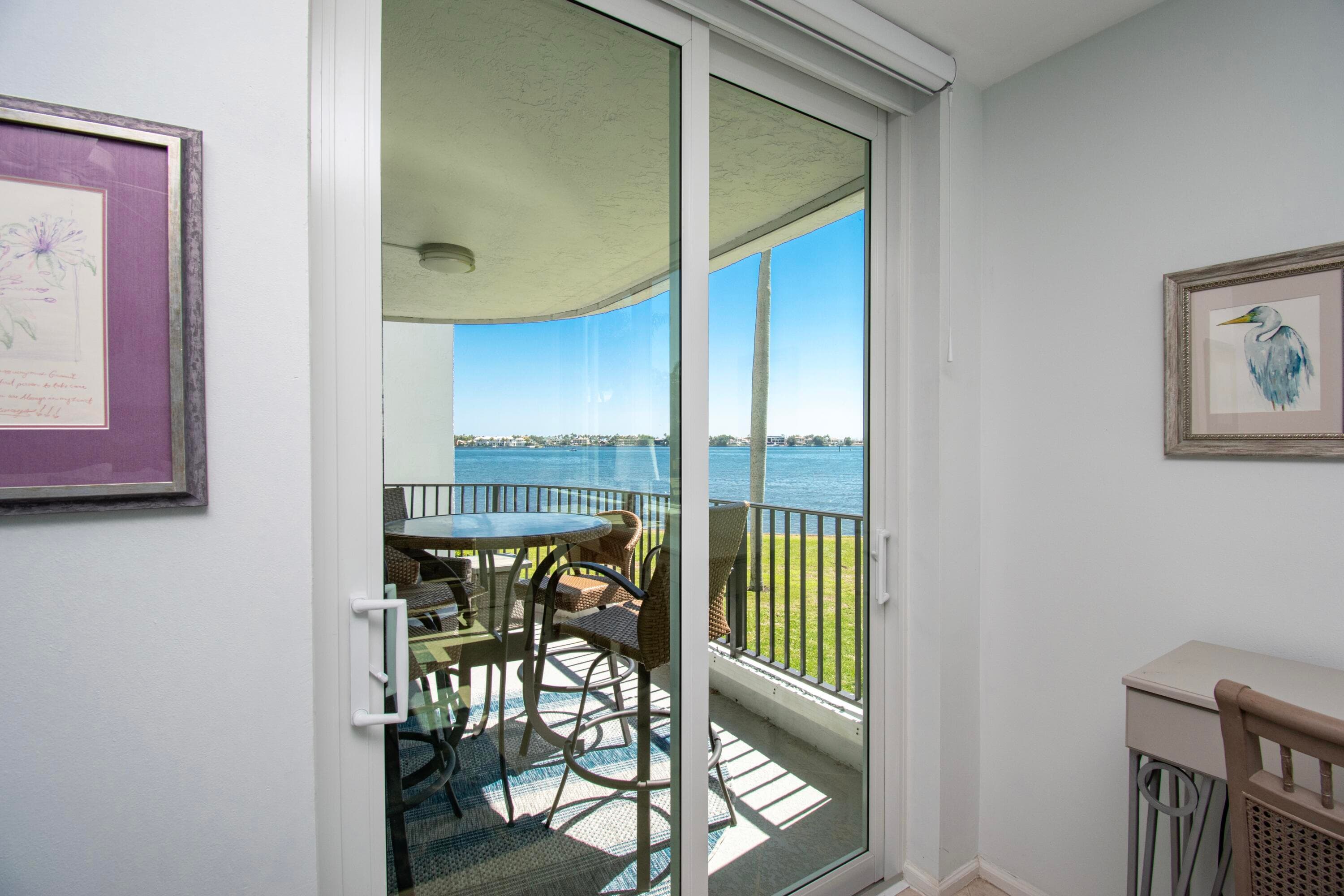 8200 Lakeshore Drive 202, Hypoluxo, FL 33462 — photo 11 of 44