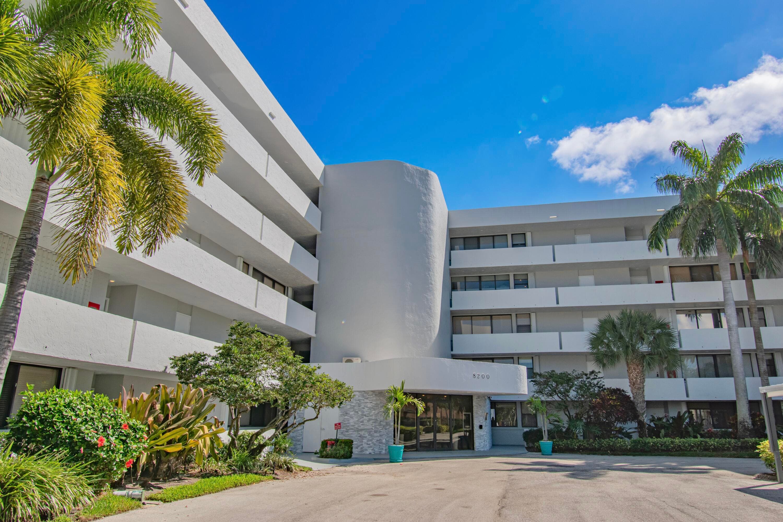 8200 Lakeshore Drive 202, Hypoluxo, FL 33462 — photo 34 of 44