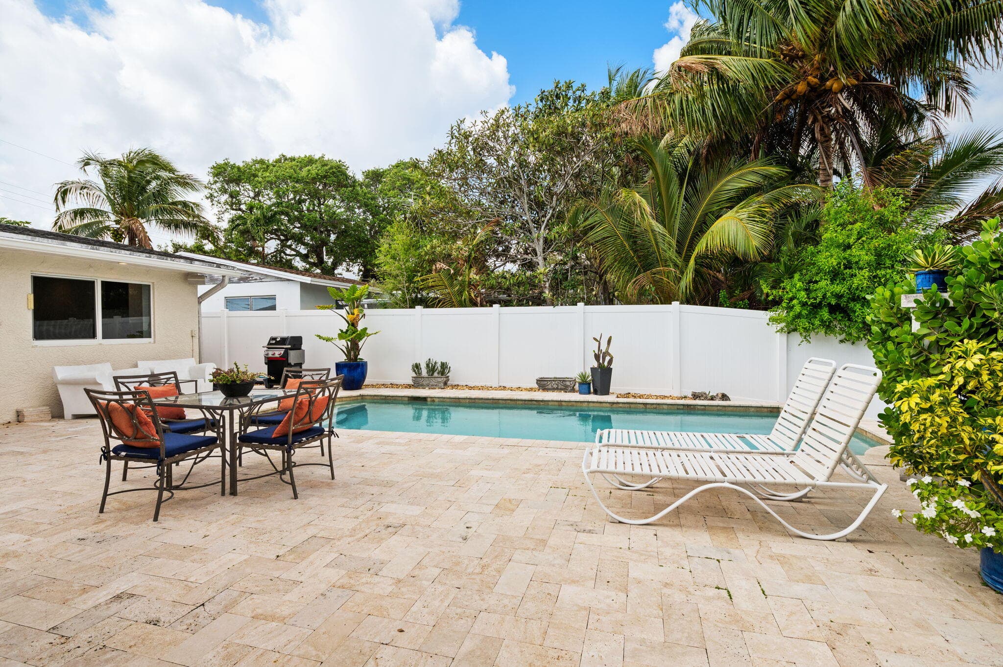 349 NE 29th Street, Wilton Manors, FL 33334 — photo 30 of 40