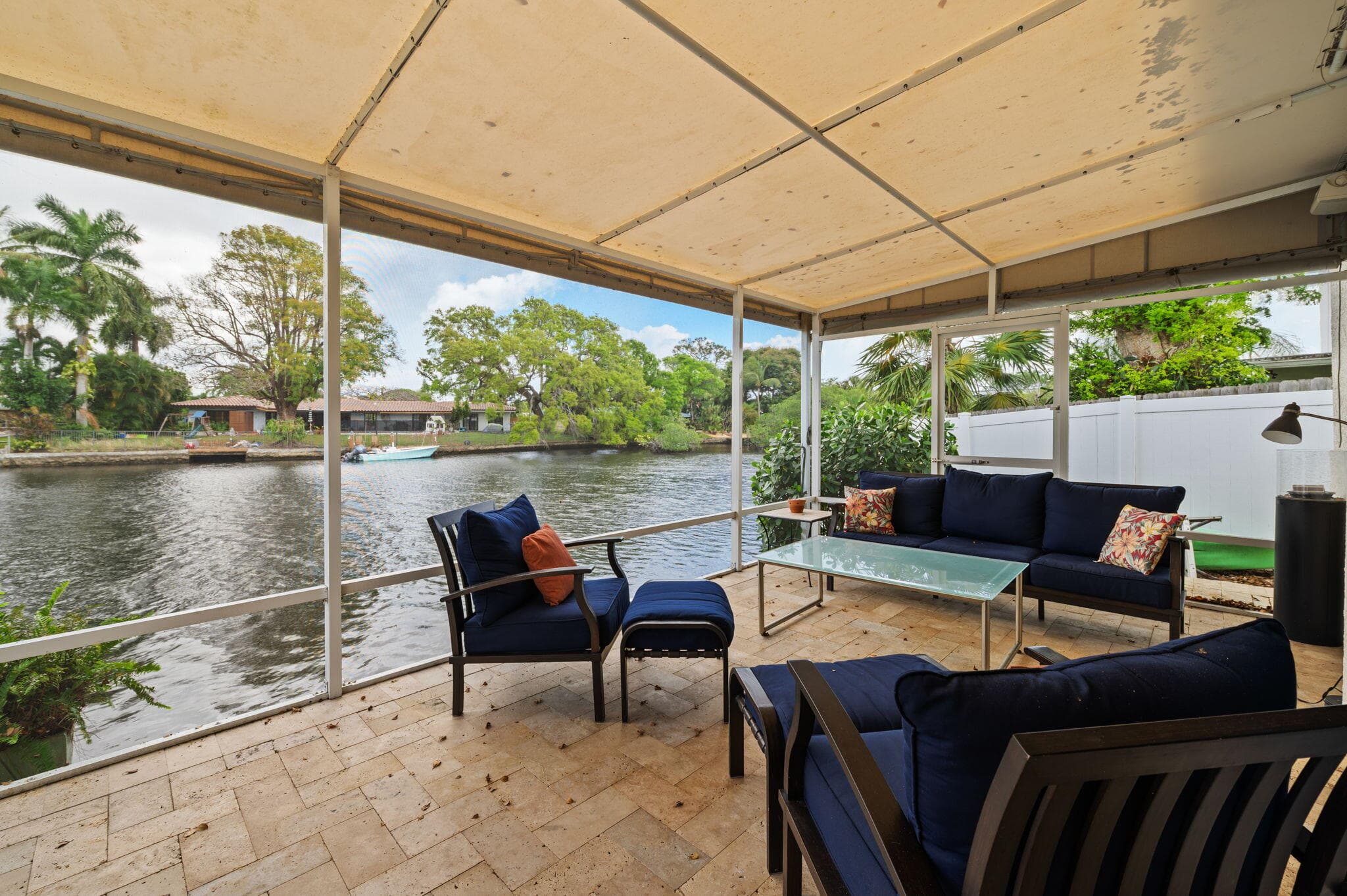 349 NE 29th Street, Wilton Manors, FL 33334 — photo 3 of 40