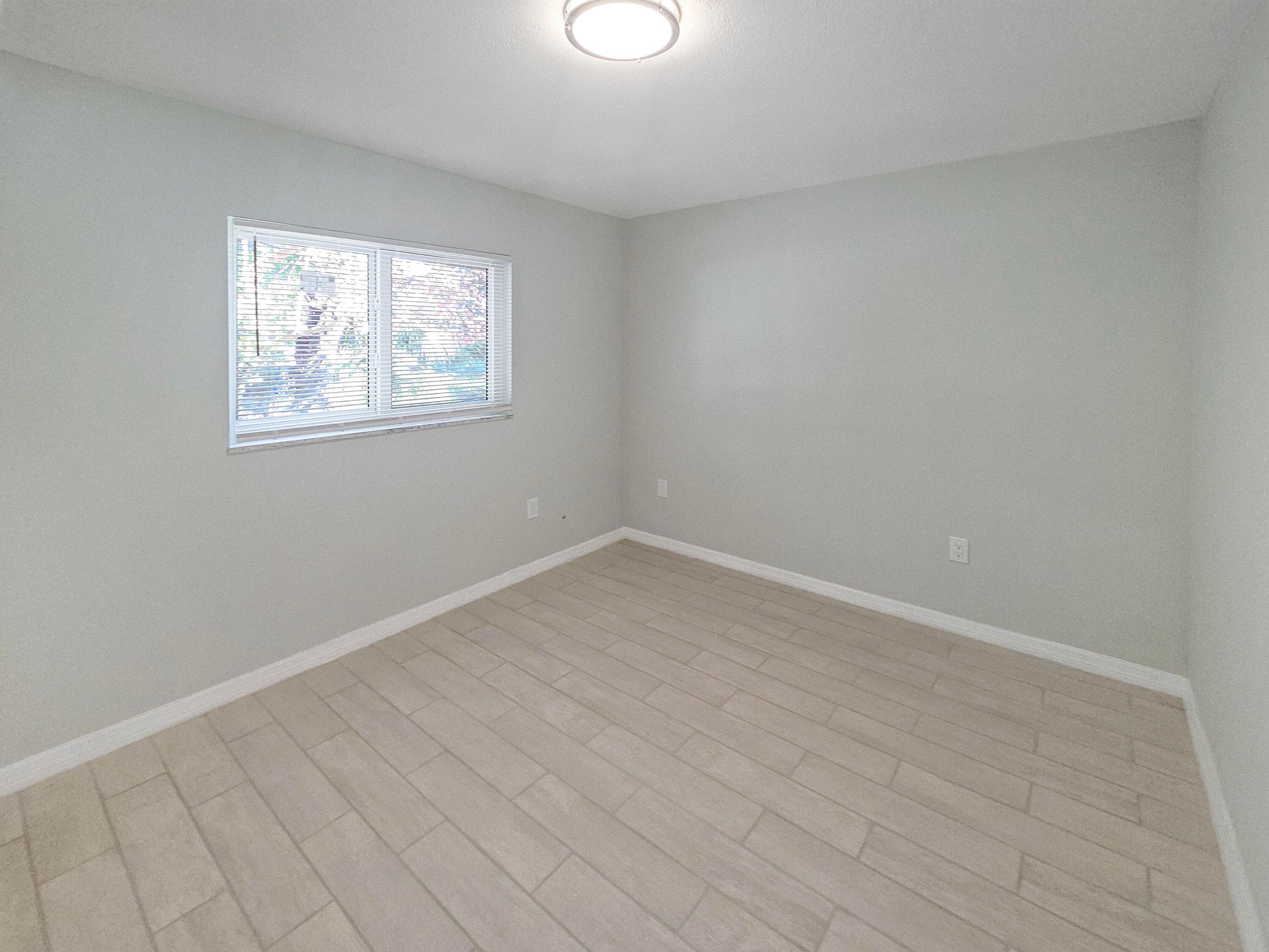 1405 Citrus Avenue, Fort Pierce, FL 34950 — photo 14 of 34