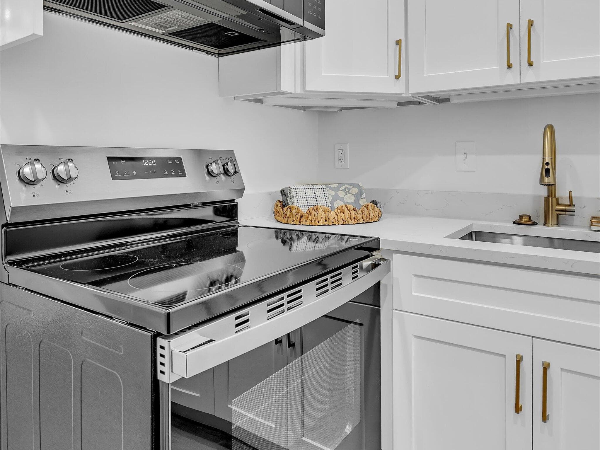 350 S Cypress Road #501, Pompano Beach, FL 33060 — photo 17 of 48