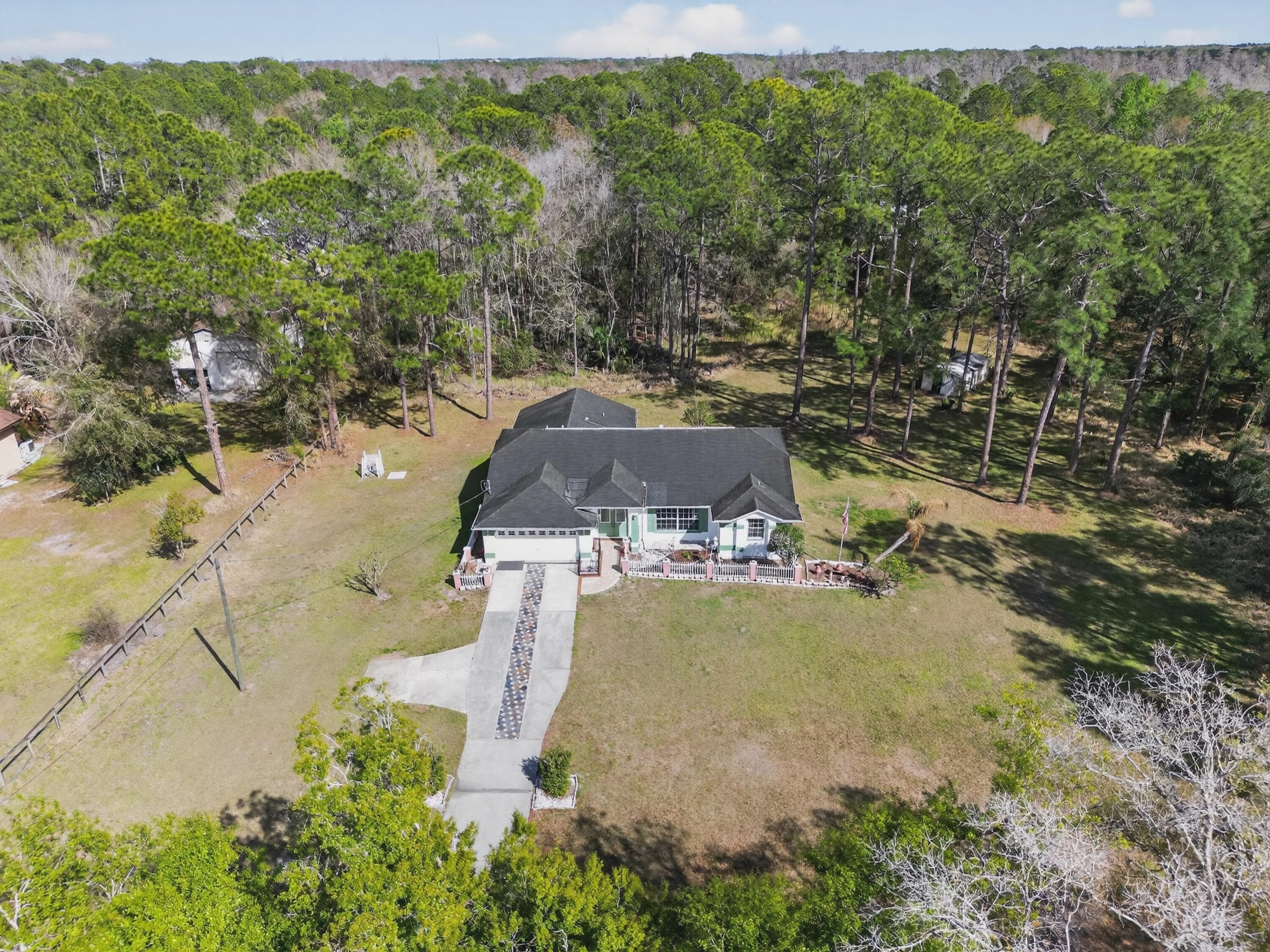 8016 West Drive, Wesley Chapel, FL 33544 — photo 5 of 35