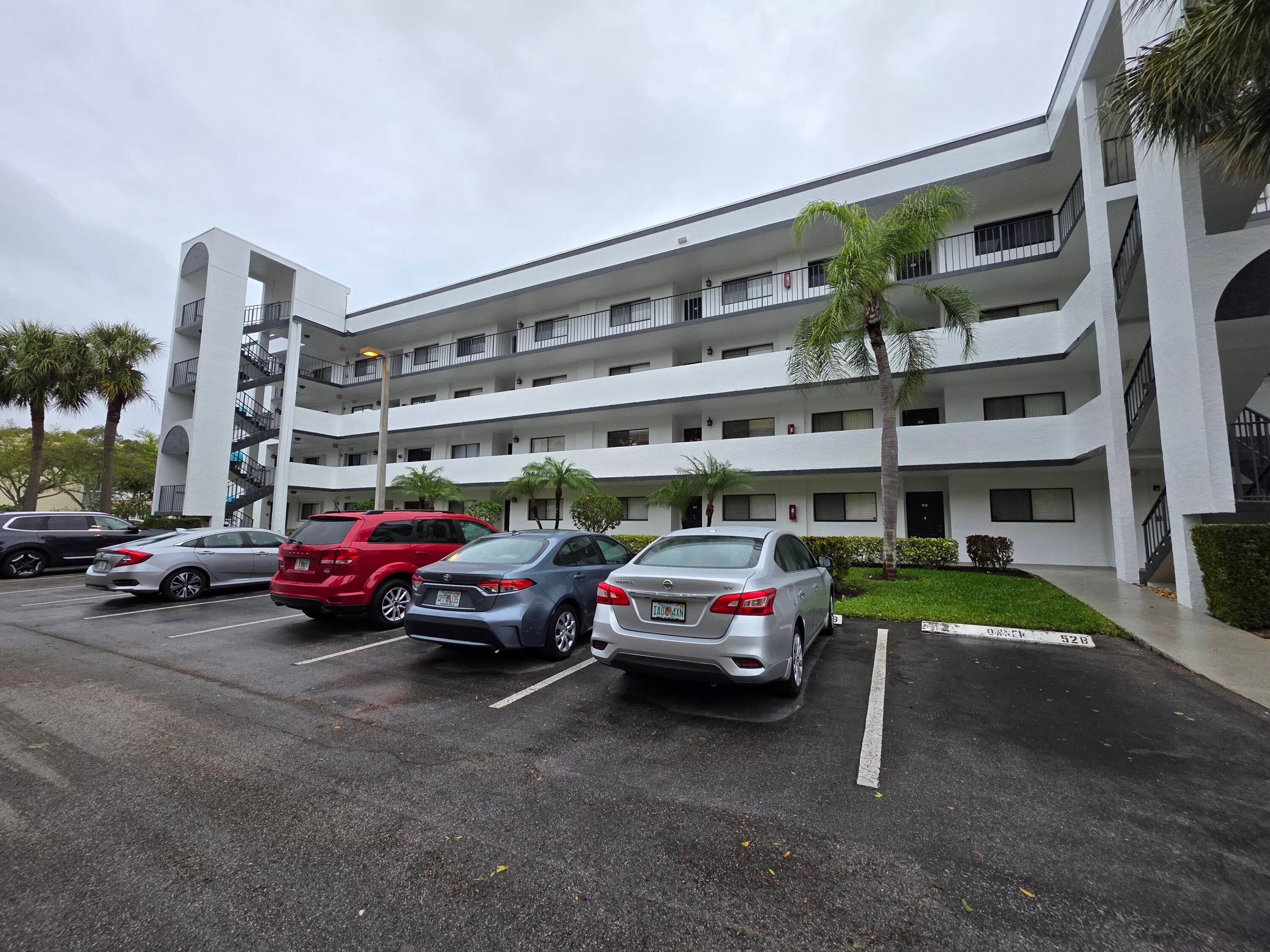 4725 Lucerne Lakes Boulevard E 106, Greenacres, FL 33467 — photo 12 of 13