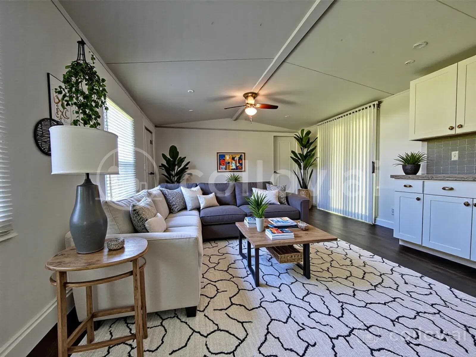 585 NW Avenue D, Moore Haven, FL 33471 — photo 5 of 40