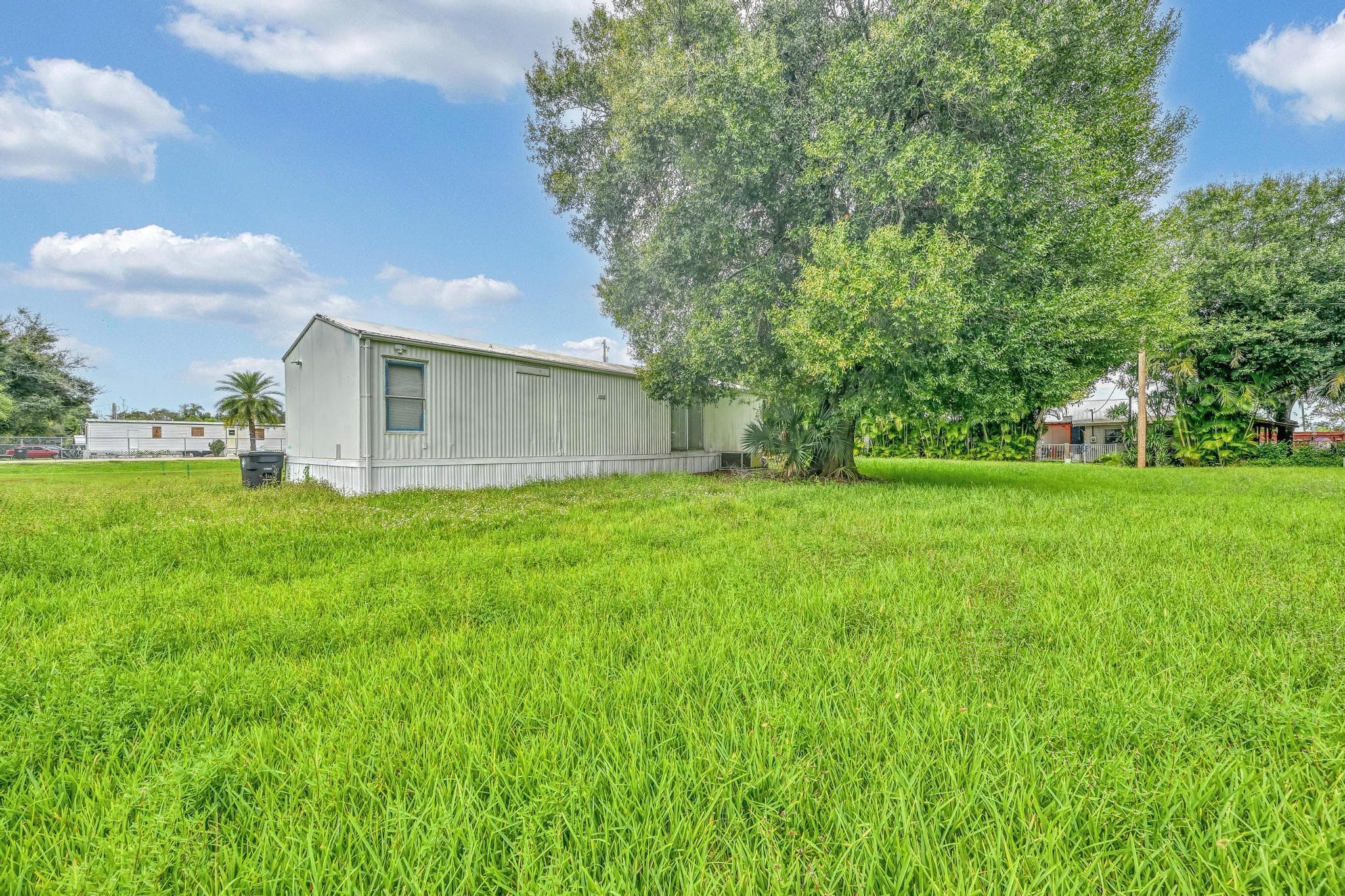 585 NW Avenue D, Moore Haven, FL 33471 — photo 25 of 40