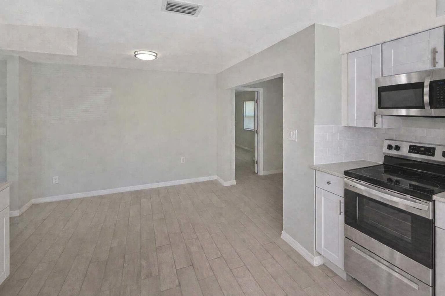 1405 Citrus Avenue, Fort Pierce, FL 34950 — photo 10 of 34