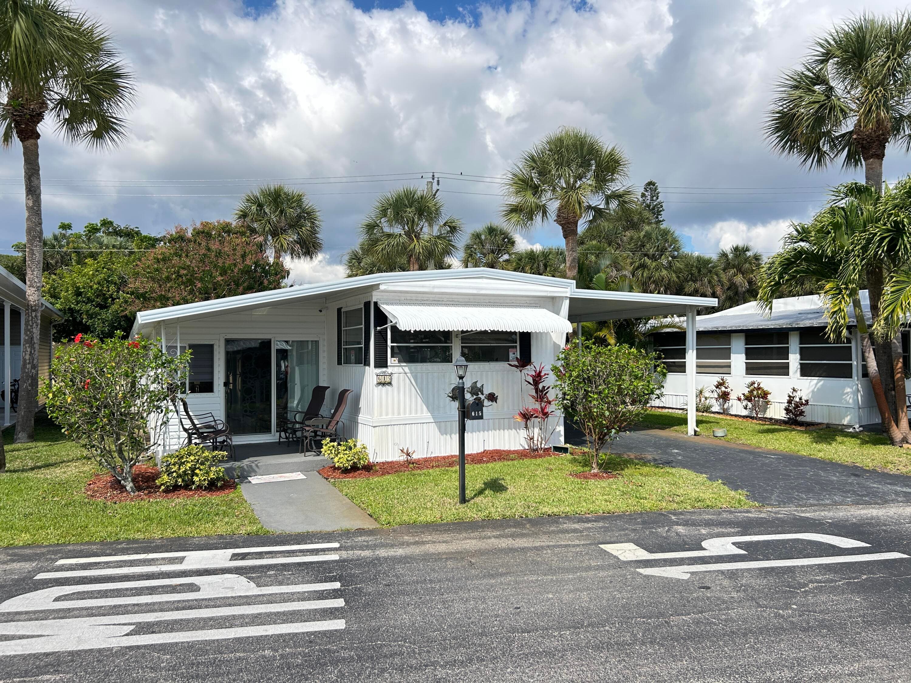 615 Alamanda Lane, Deerfield Beach, FL 33442 — photo 1 of 38