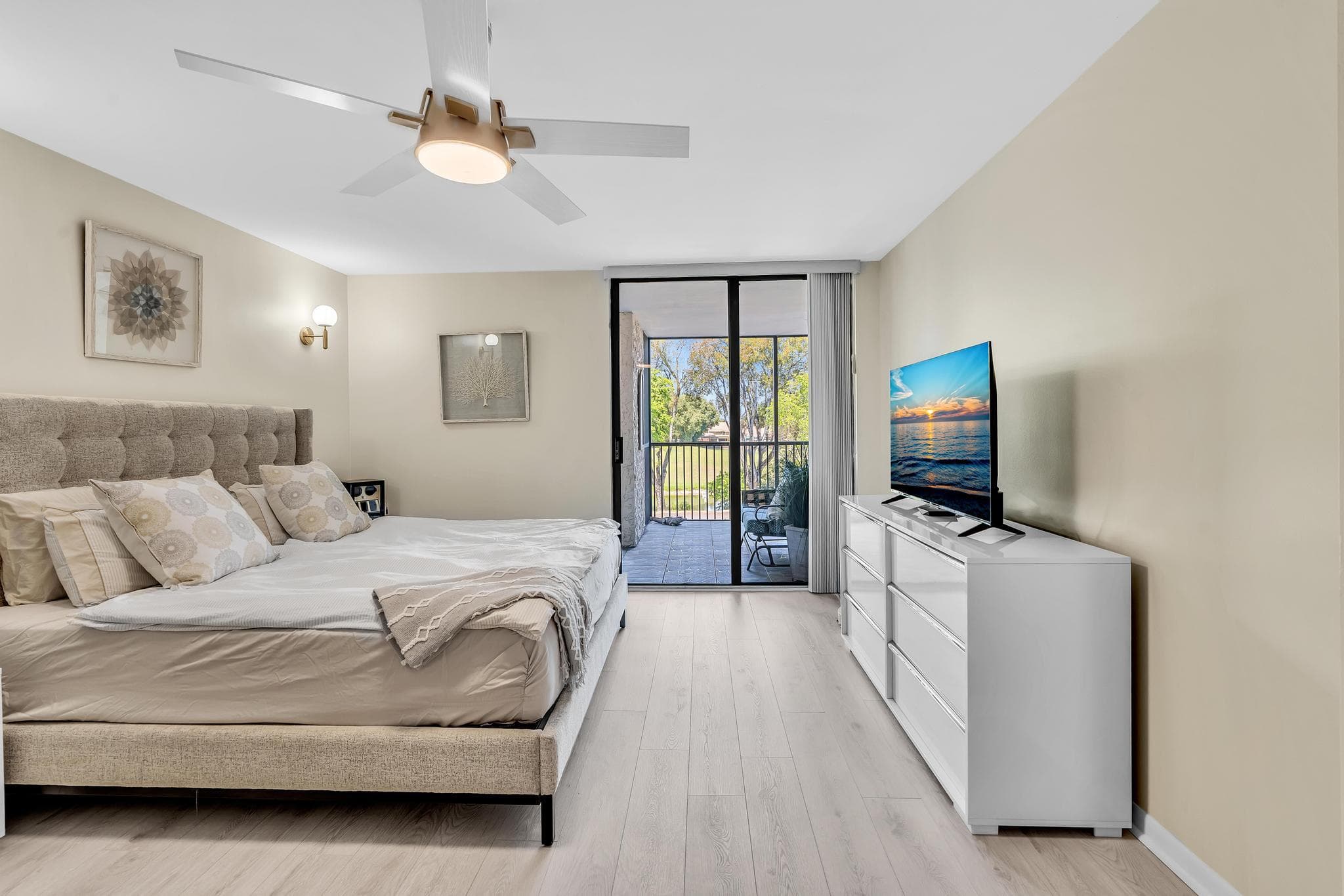 2804 N 46th Avenue C330, Hollywood, FL 33021 — photo 43 of 57