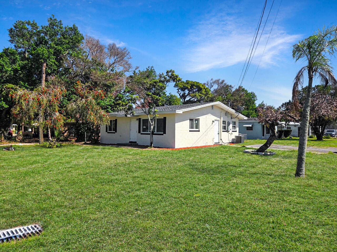 1405 Citrus Avenue, Fort Pierce, FL 34950 — photo 3 of 34