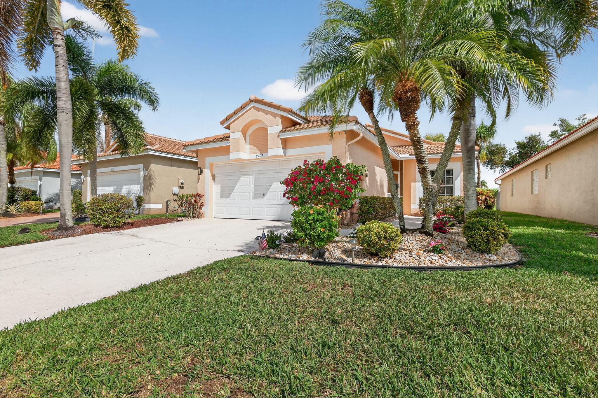 9707 Cherry Blossom Court, Boynton Beach, FL 33437 — photo 4 of 78