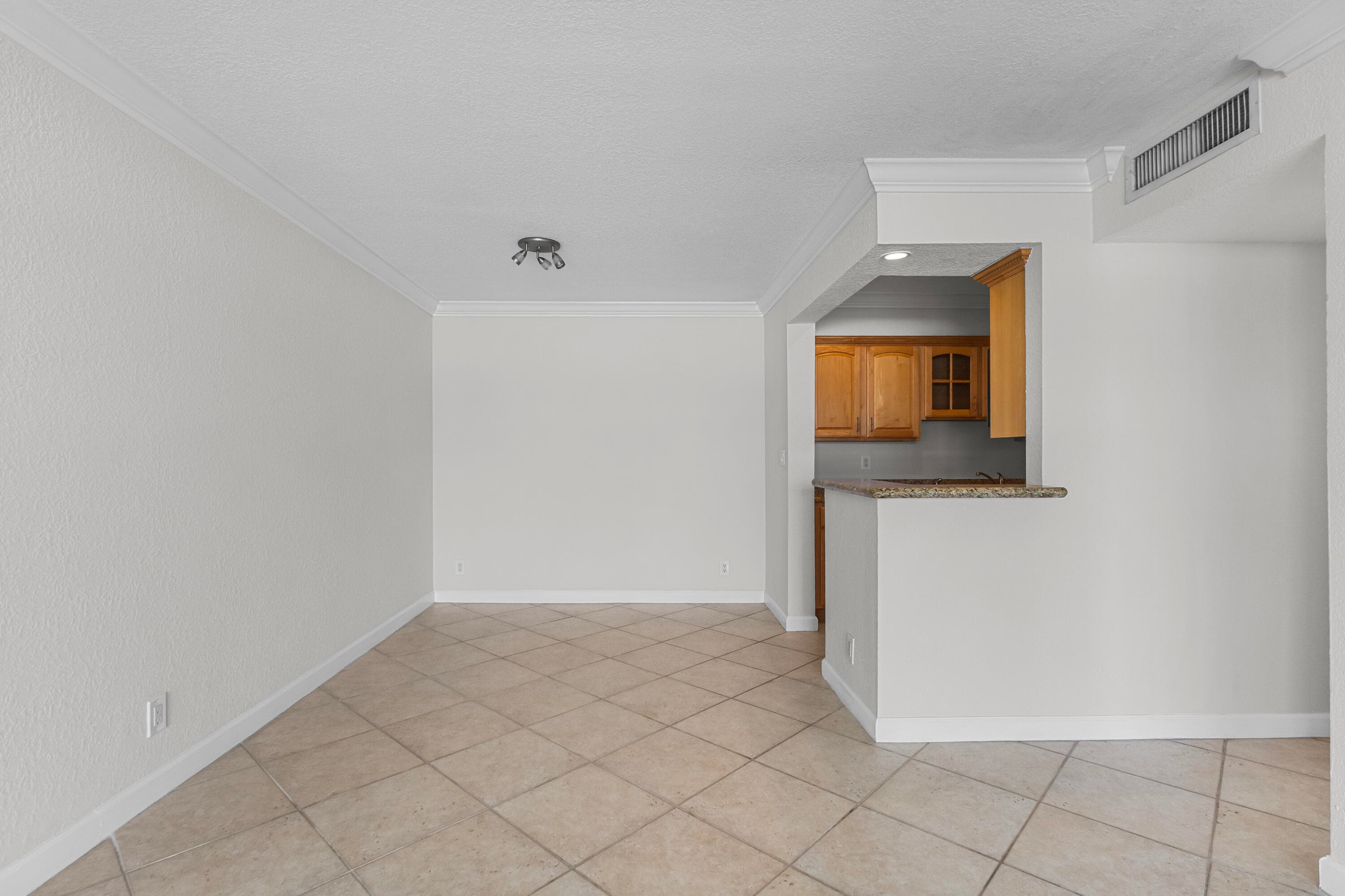 1515 E Broward Boulevard 426, Fort Lauderdale, FL 33301 — photo 6 of 32