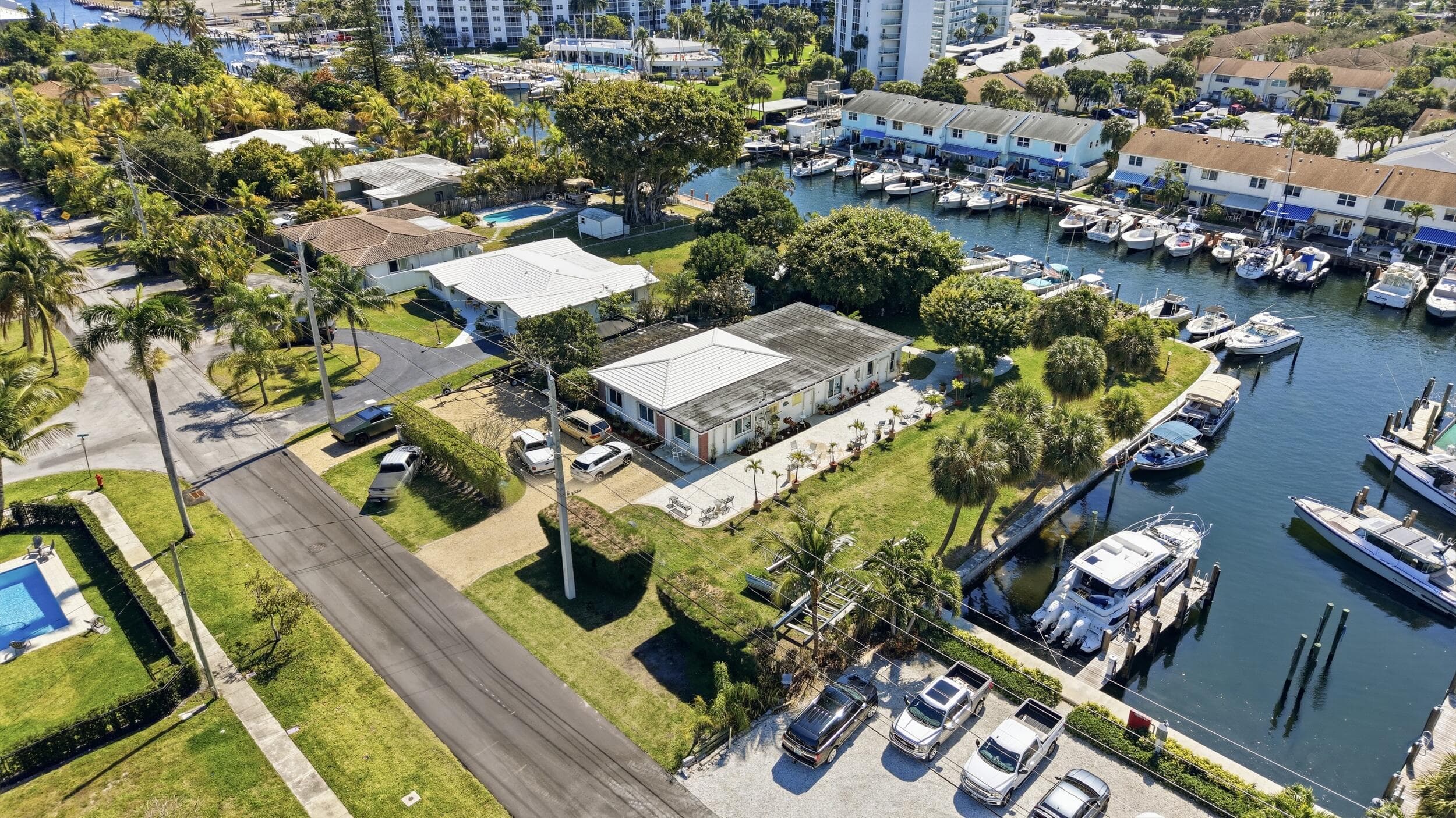2680 NE 16th Street, Pompano Beach, FL 33062 — photo 3 of 12